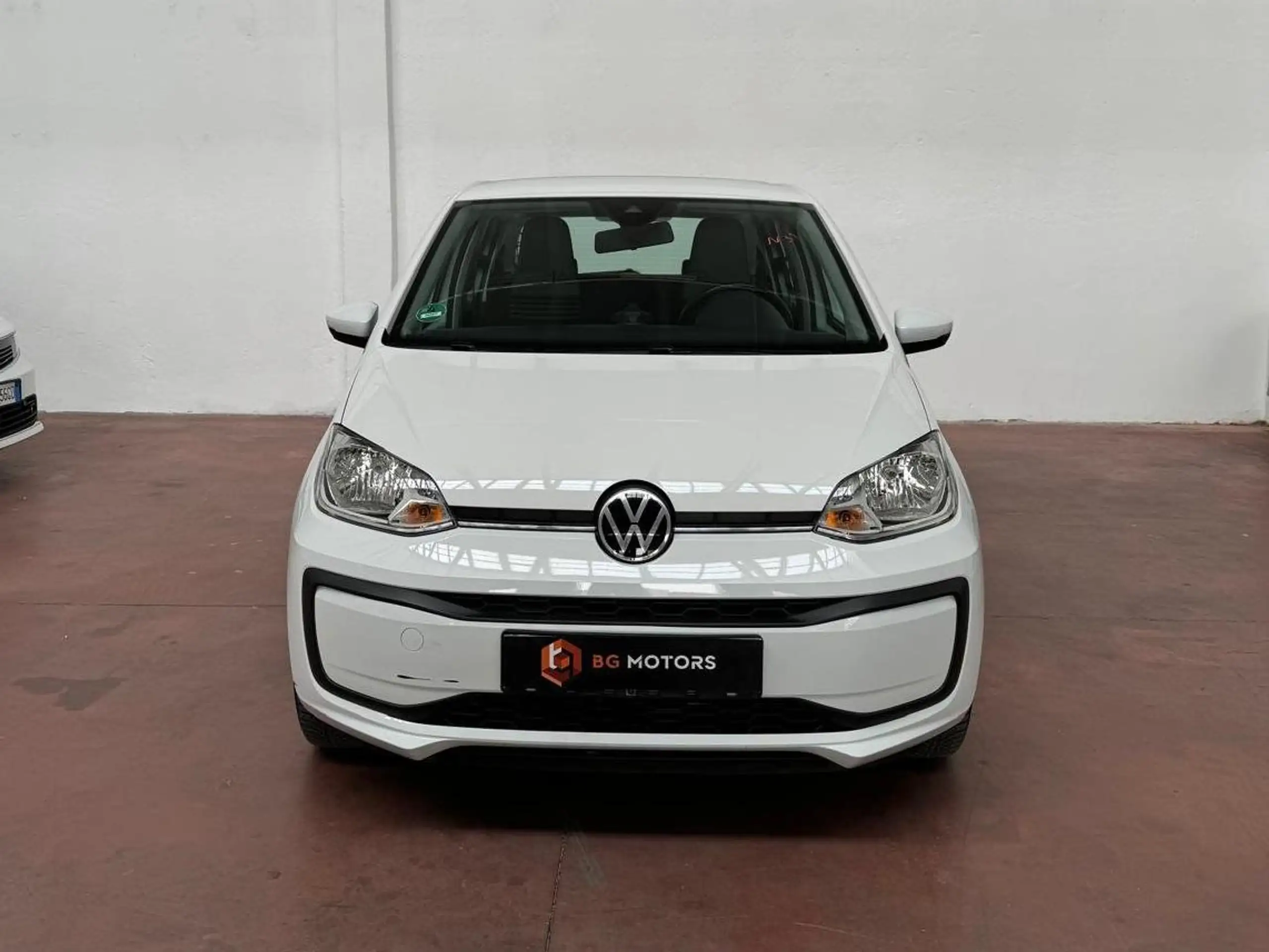 Volkswagen - up!