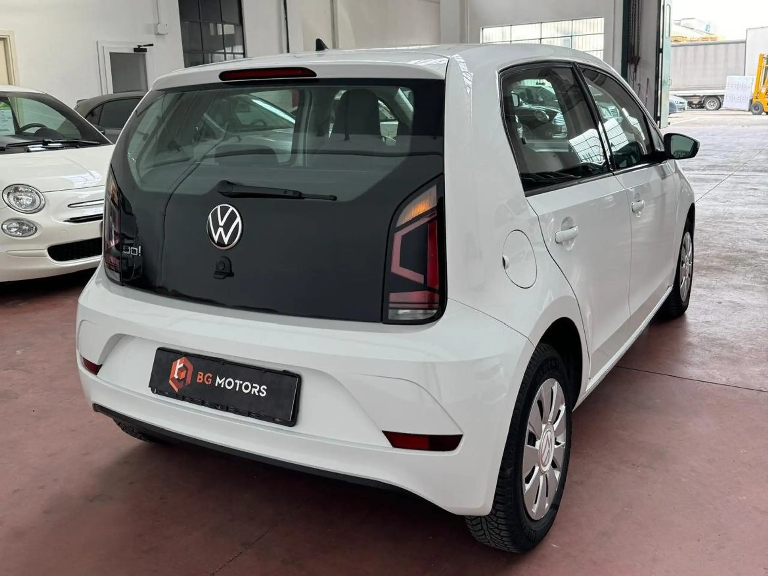 Volkswagen - up!