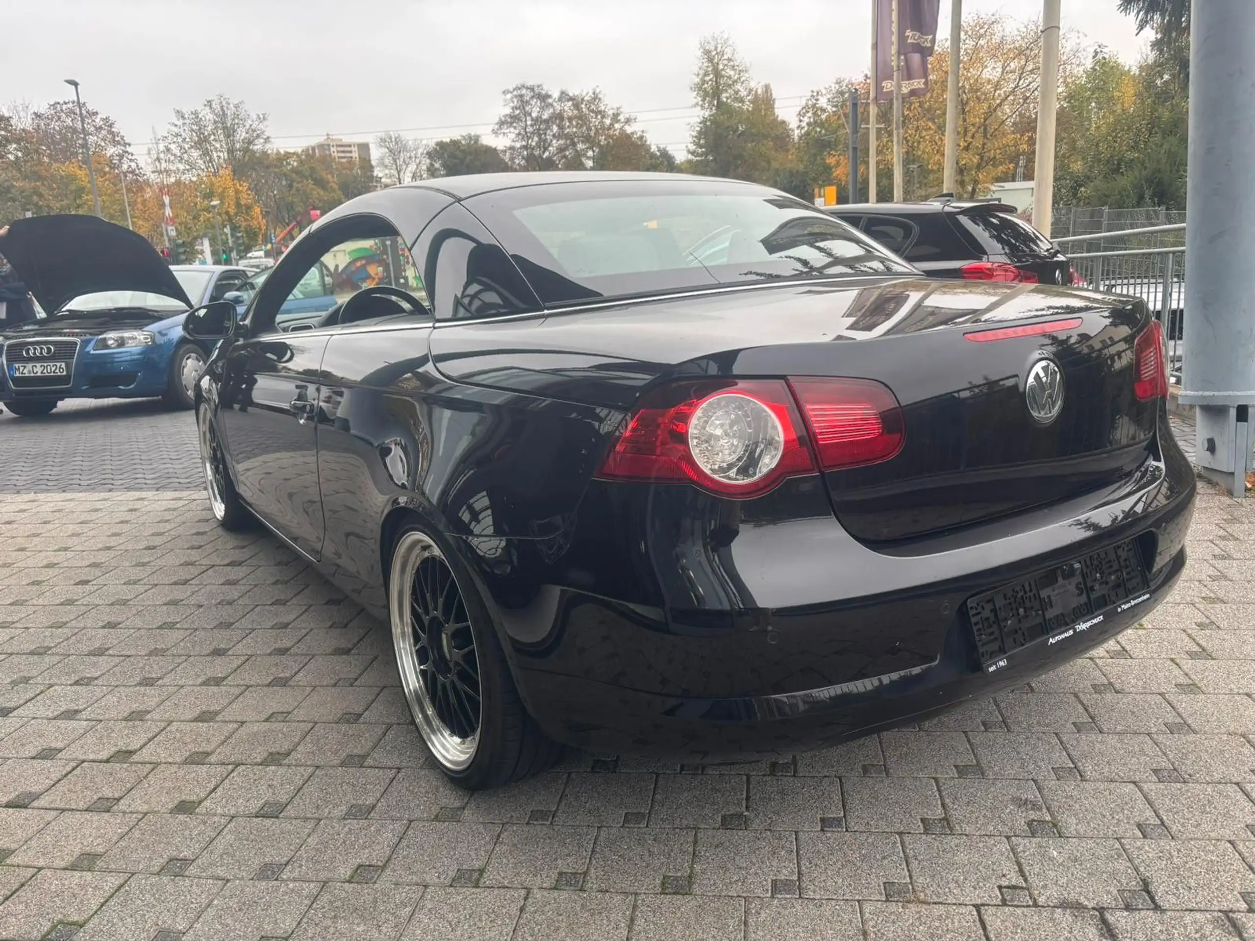 Volkswagen - Eos