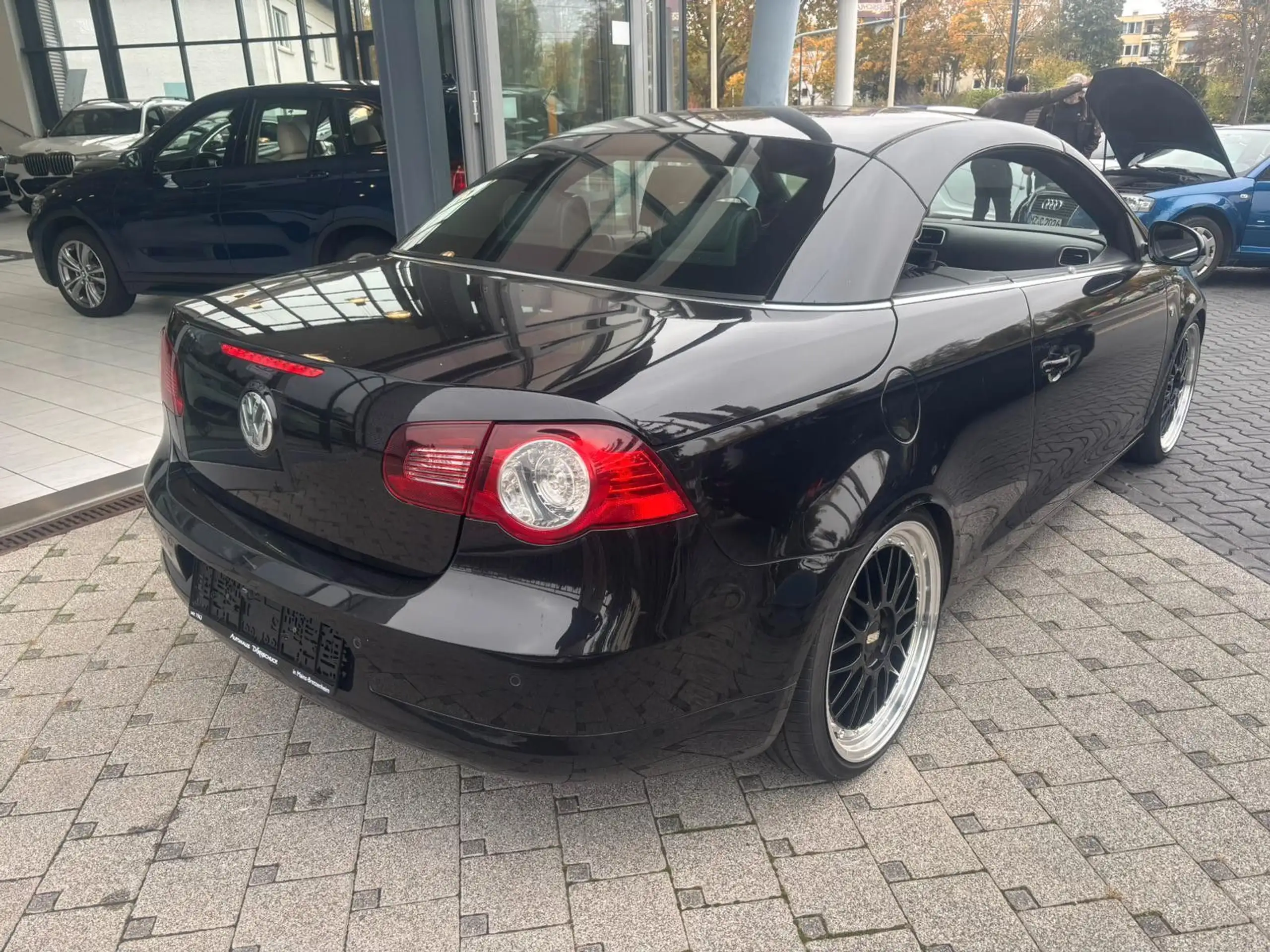 Volkswagen - Eos