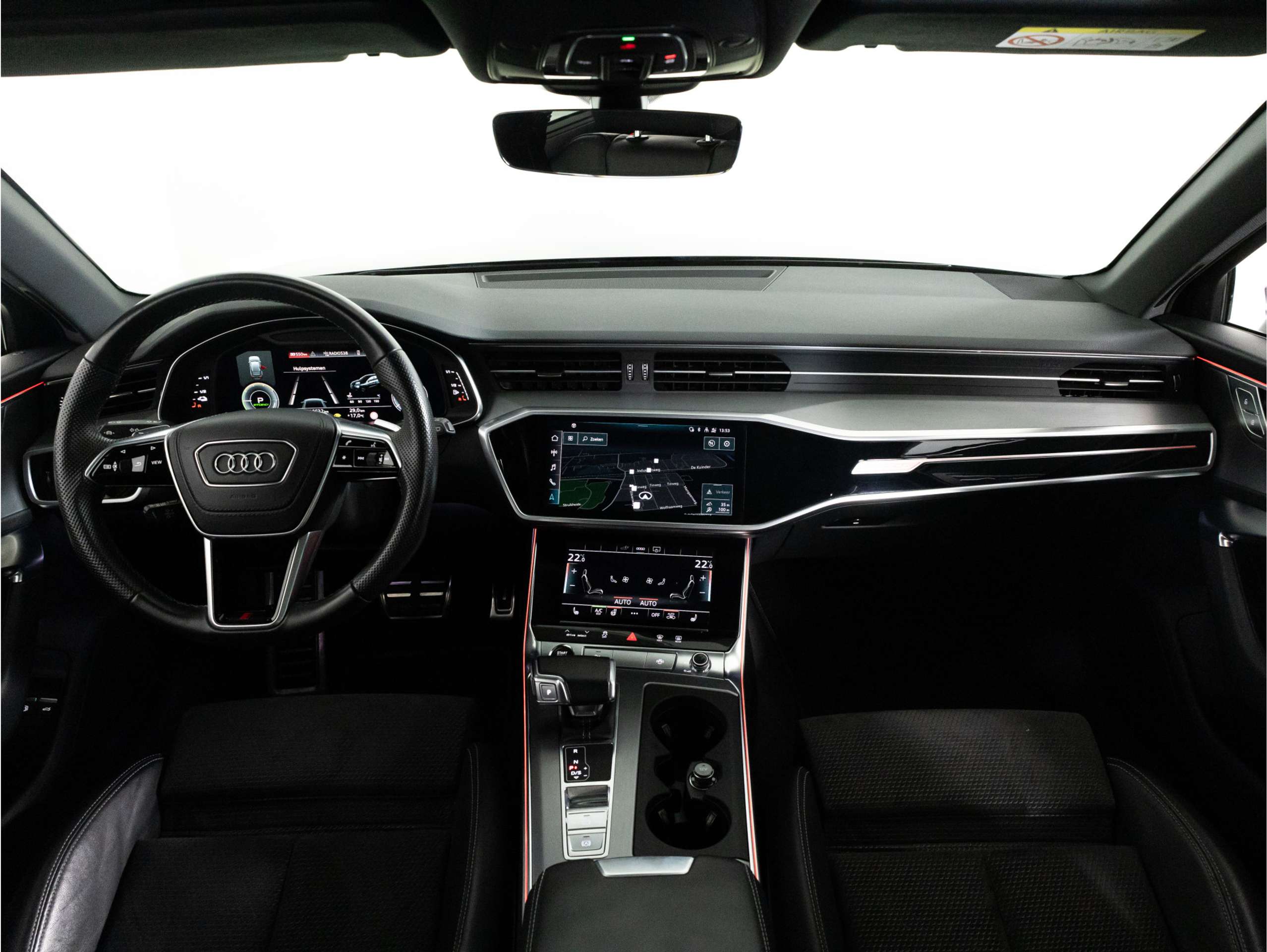 Audi - A6