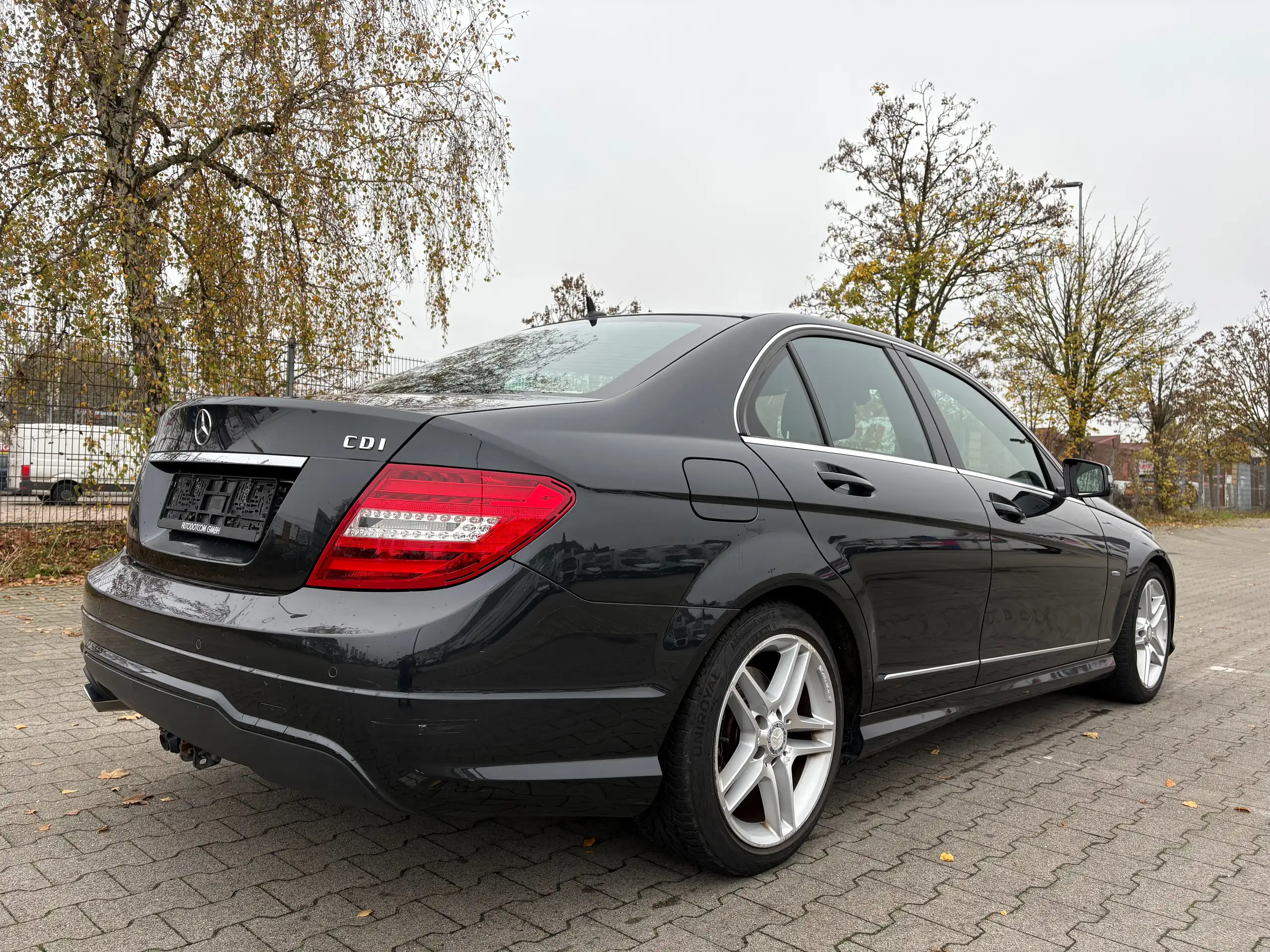 Mercedes-Benz - C 220