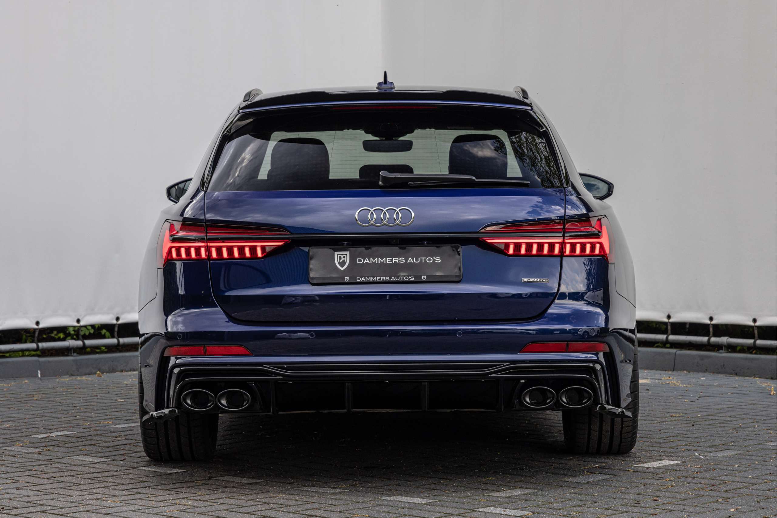 Audi - A6