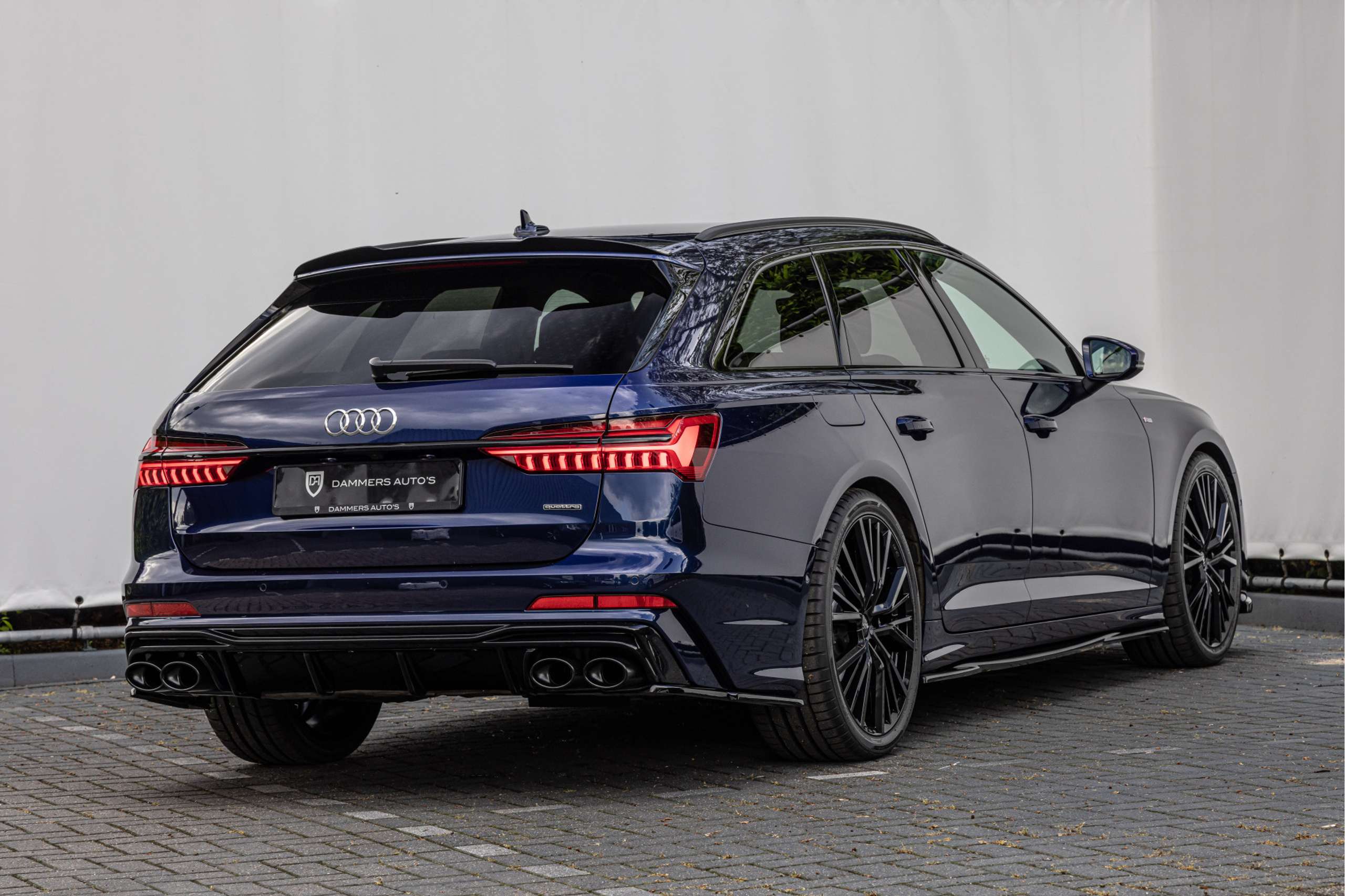 Audi - A6