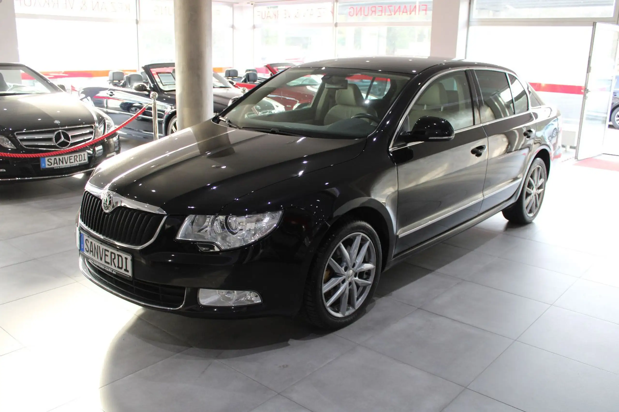 Skoda - Superb