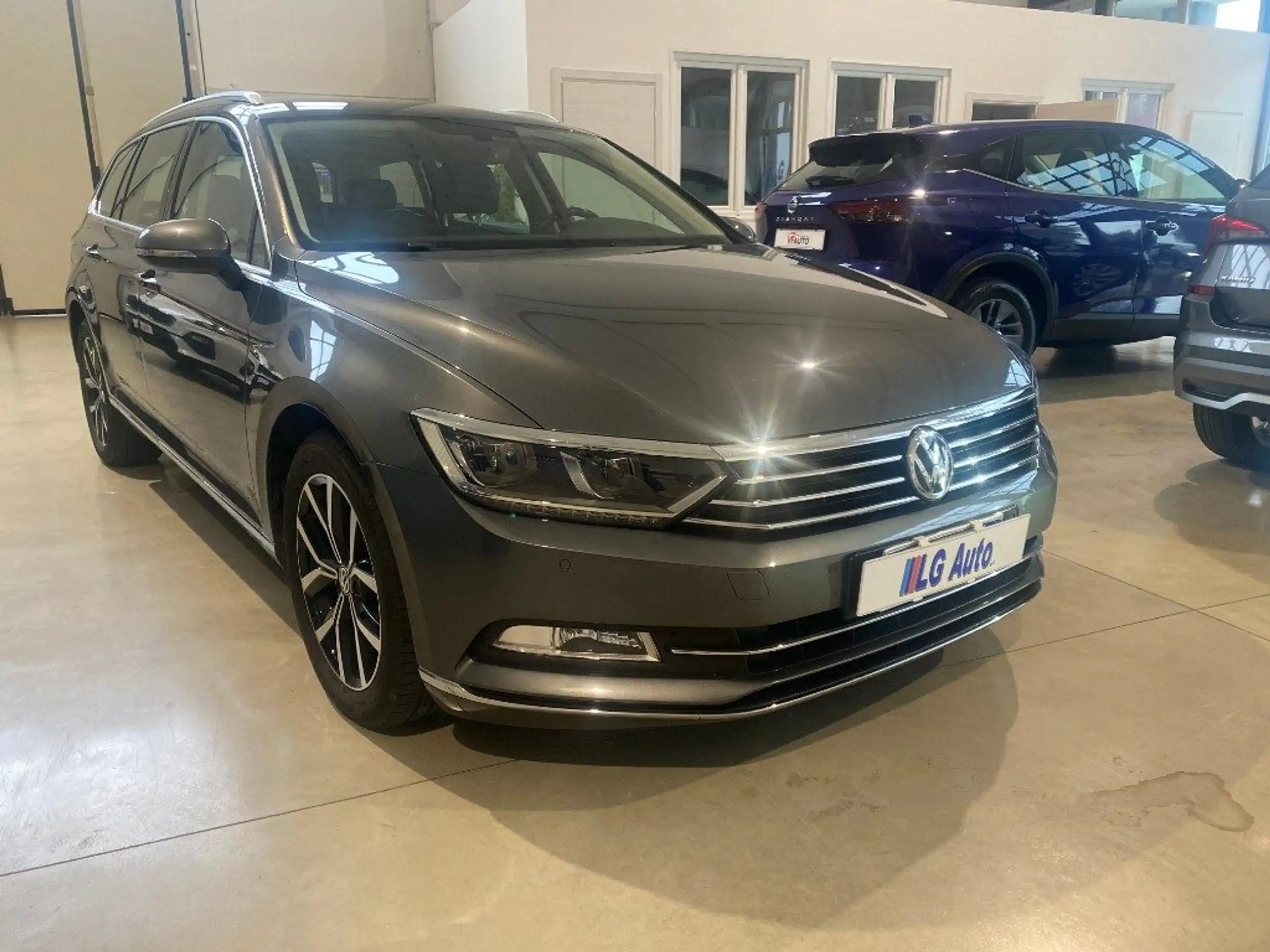 Volkswagen - Passat Variant