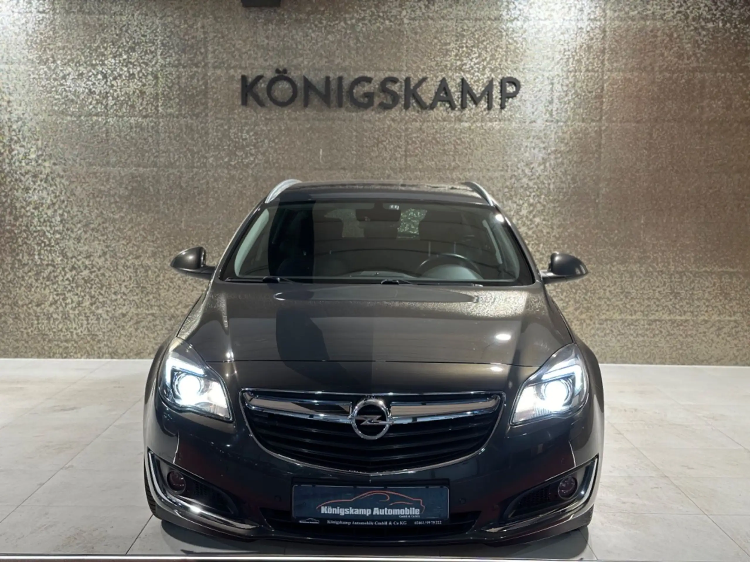 Opel - Insignia