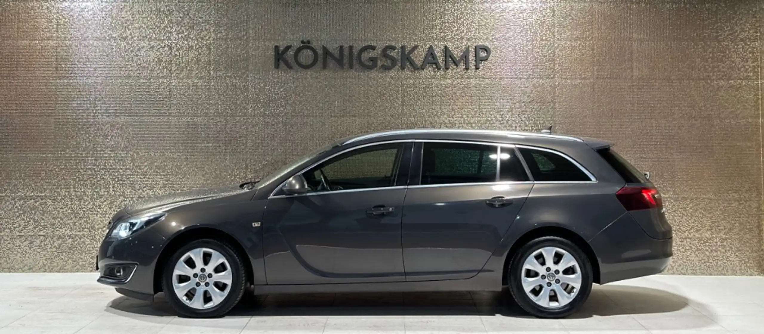 Opel - Insignia