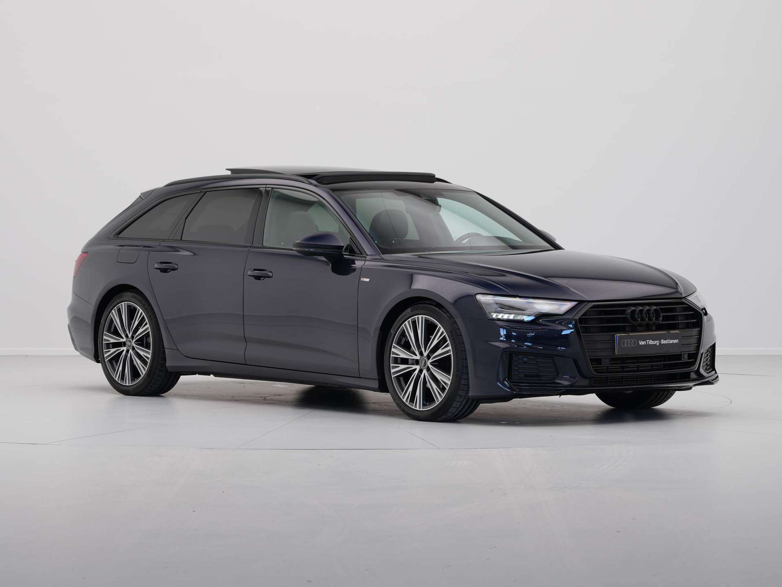 Audi - A6