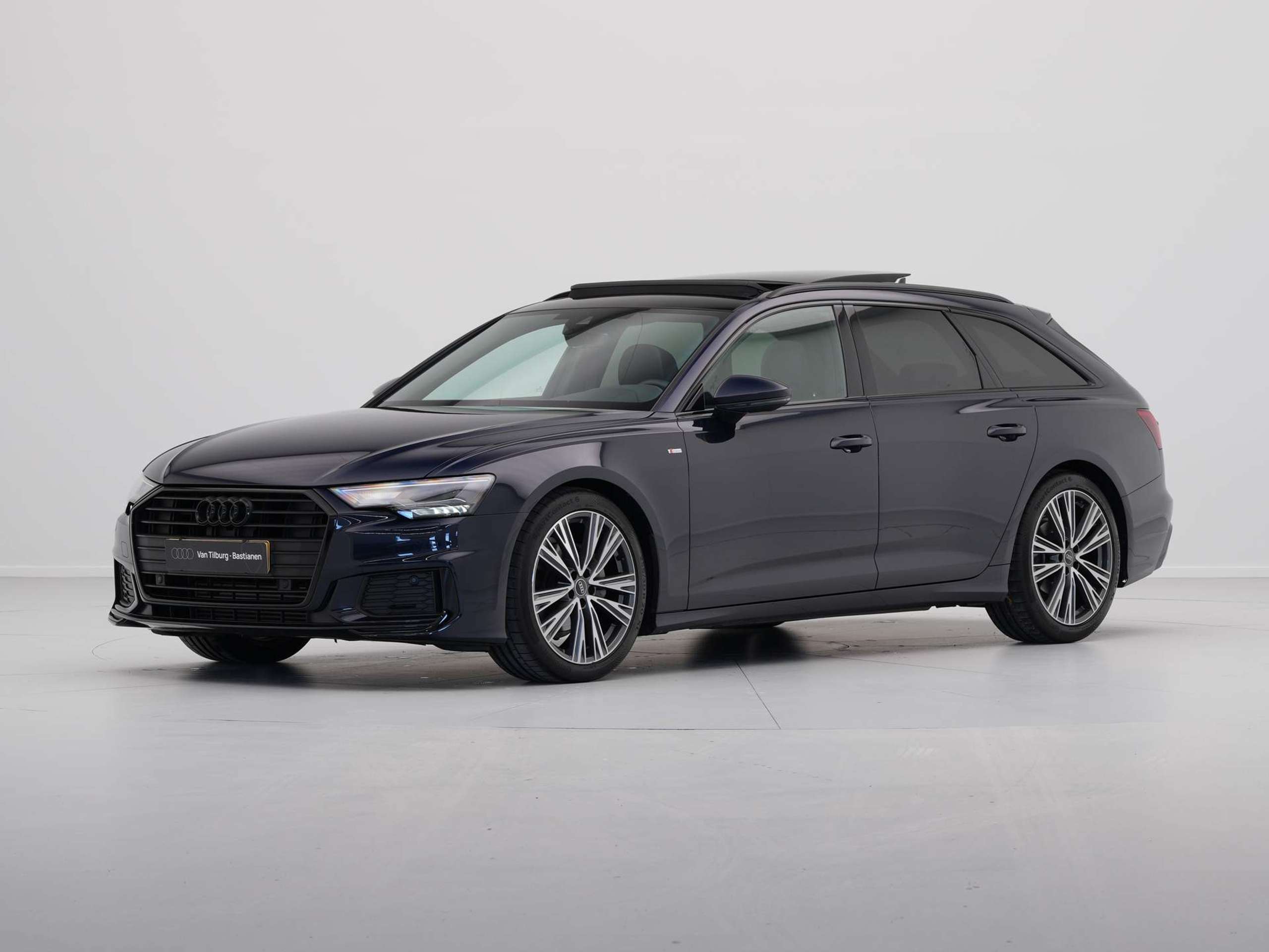 Audi - A6