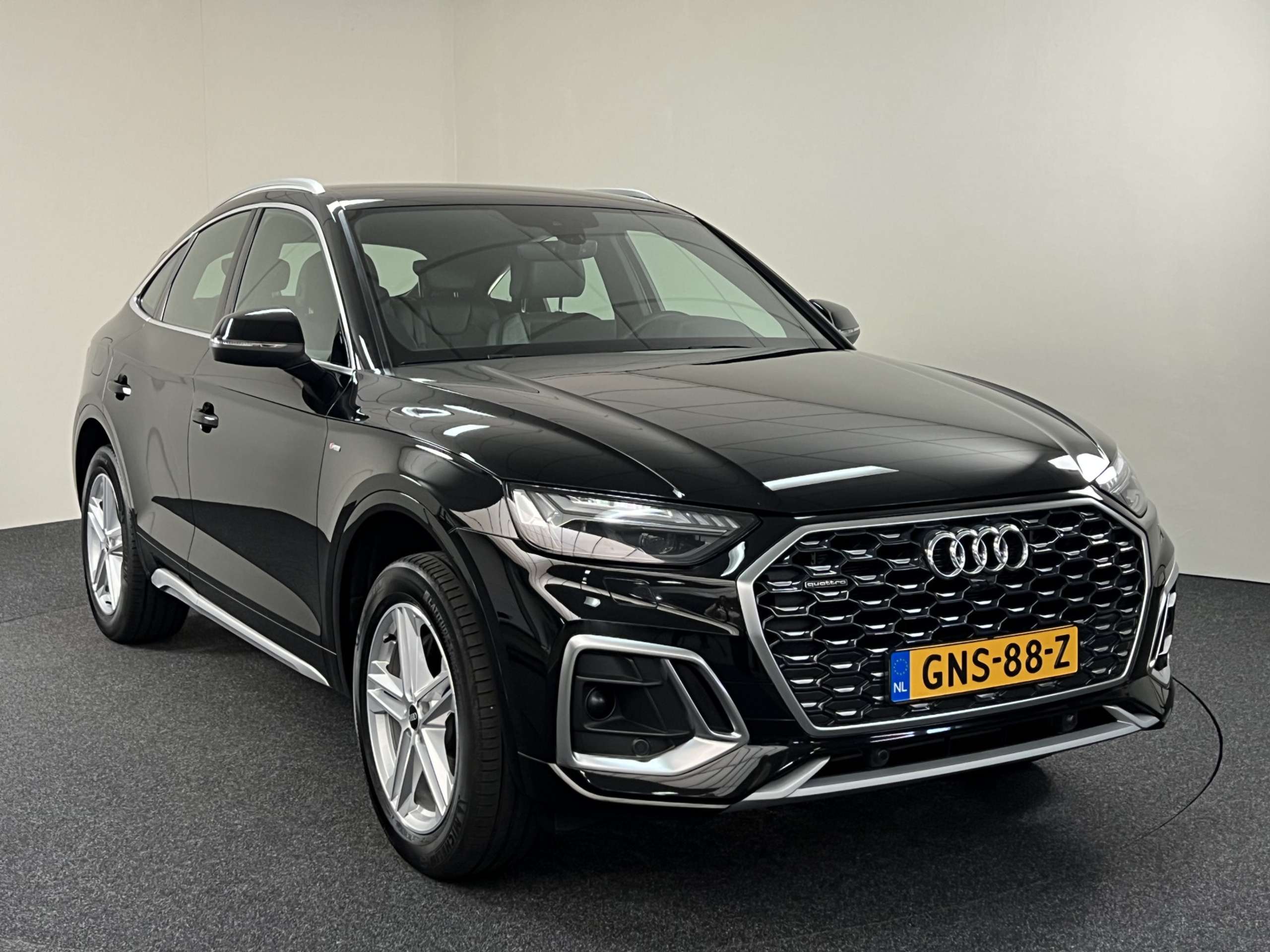 Audi - Q5