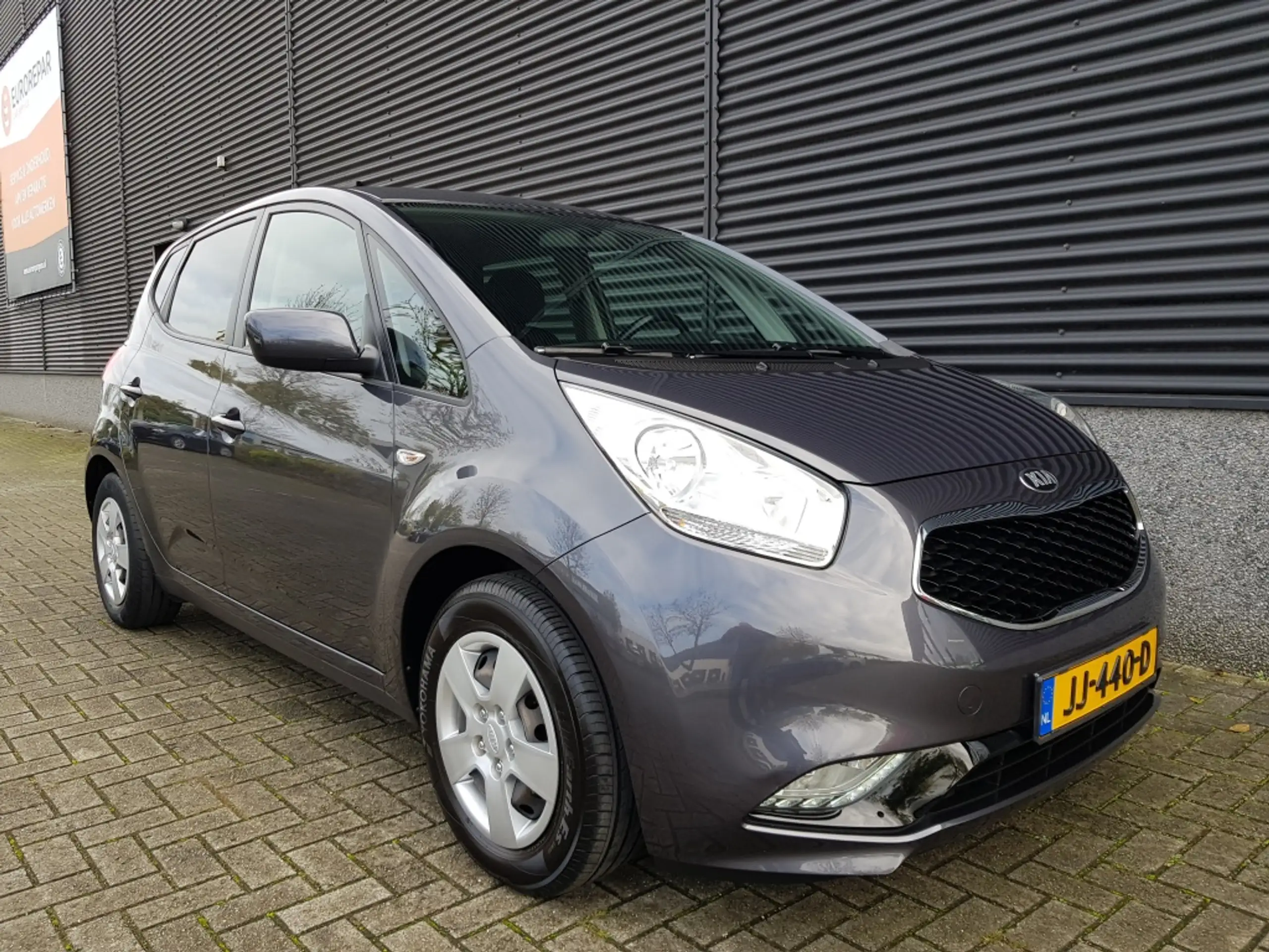 Kia - Venga