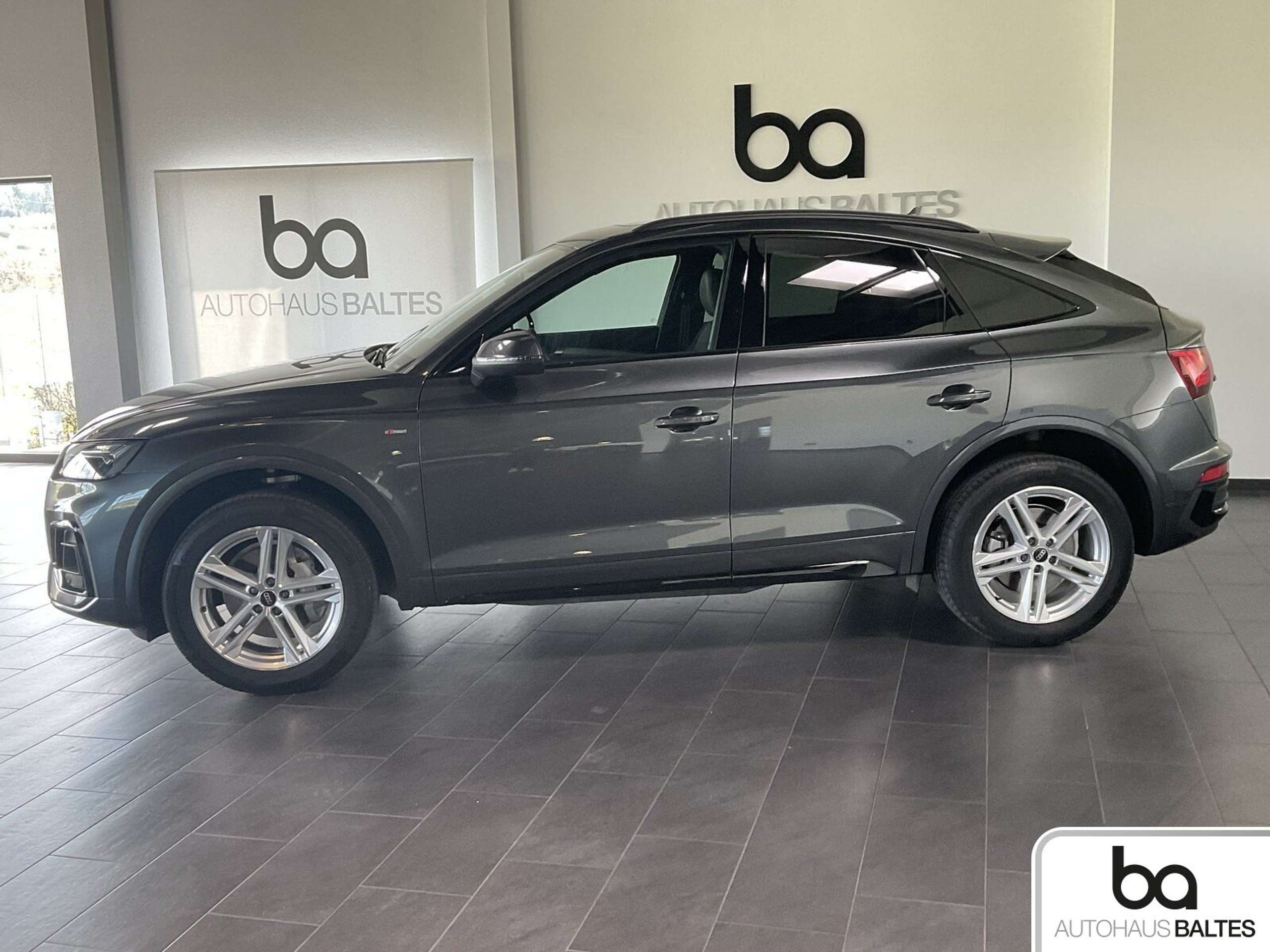 Audi - Q5