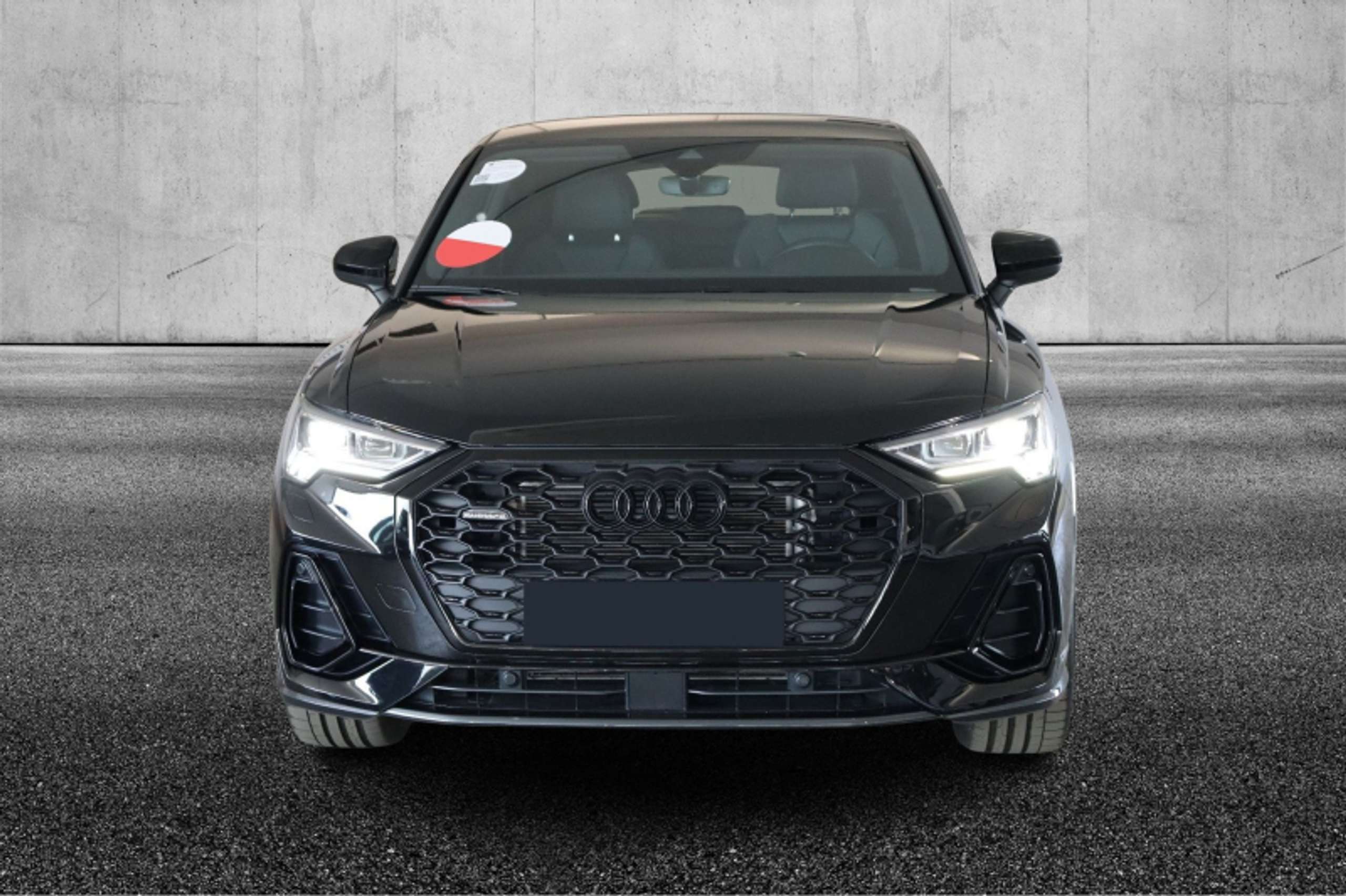 Audi - Q3