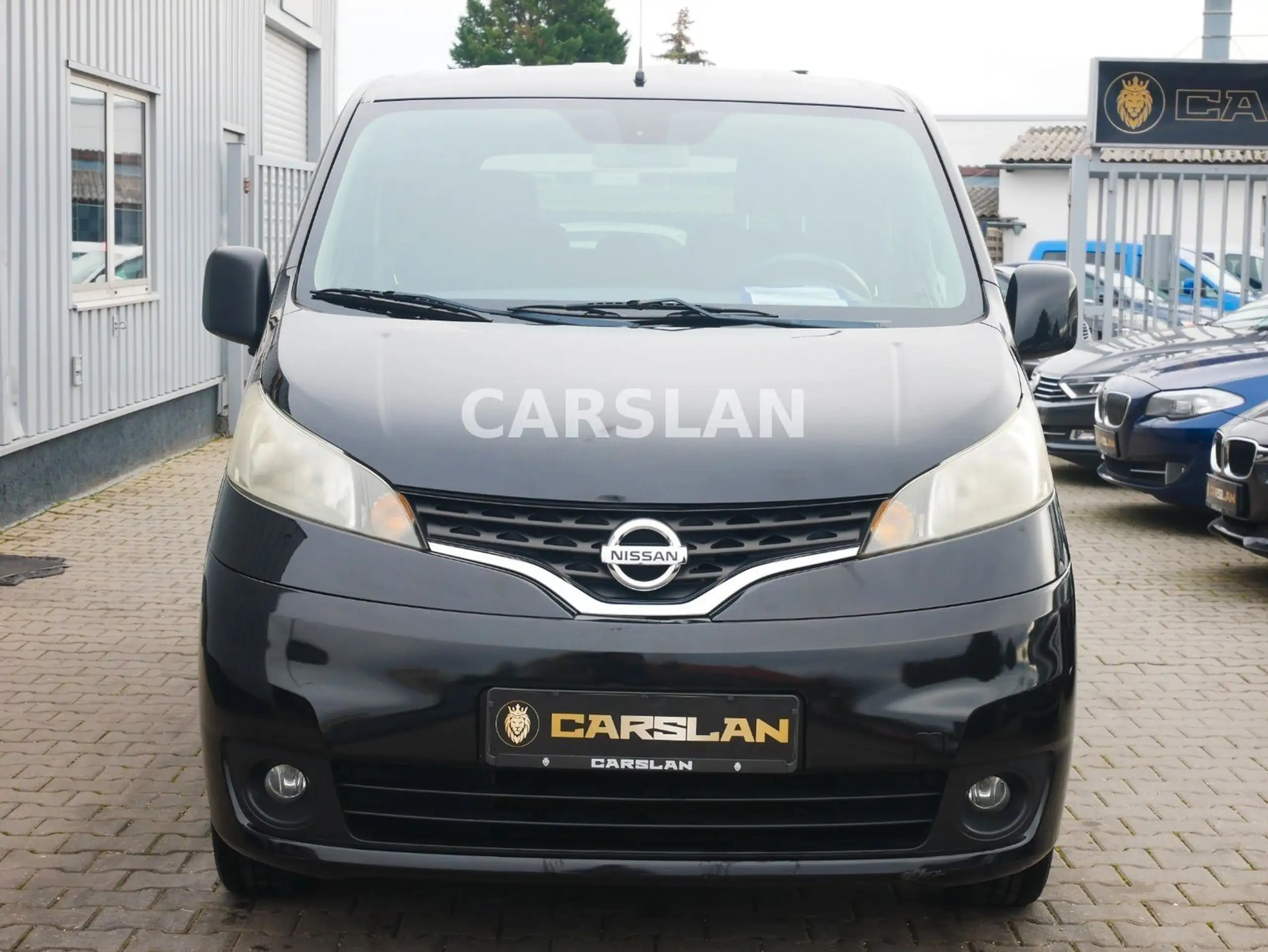 Nissan - Evalia