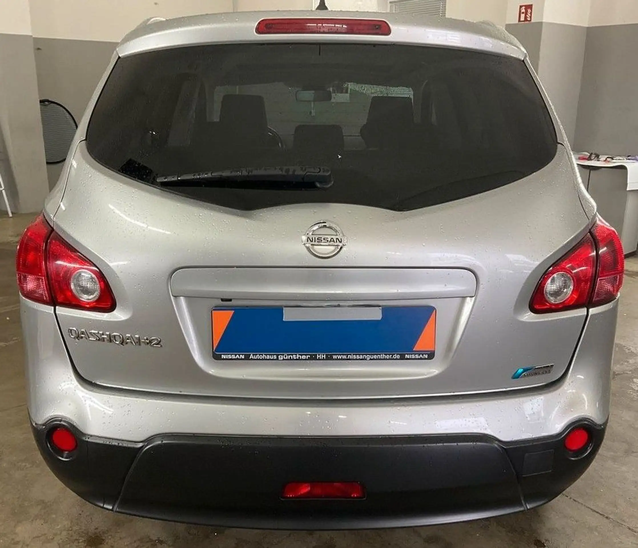 Nissan - Qashqai+2