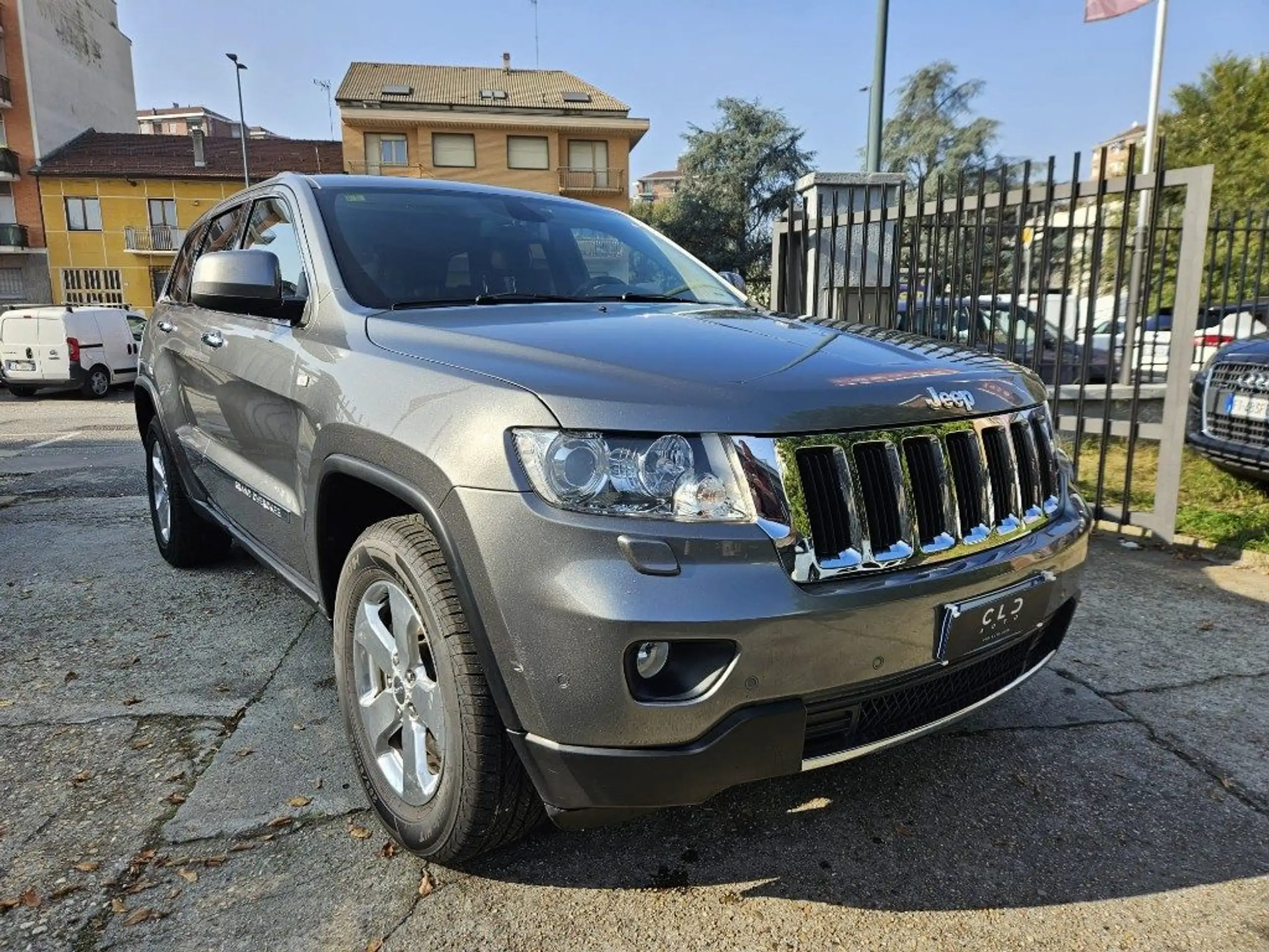 Jeep - Grand Cherokee