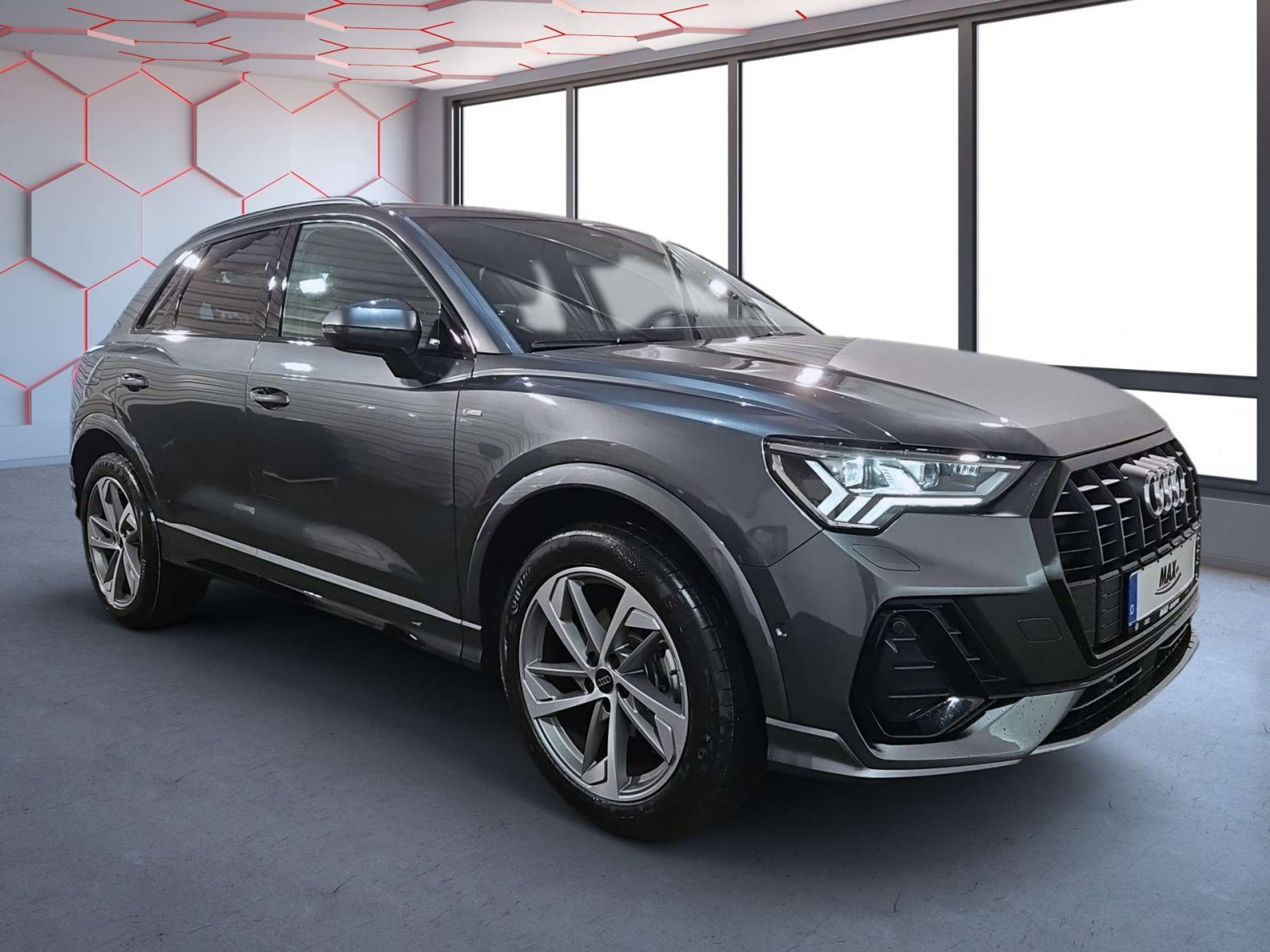 Audi - Q3