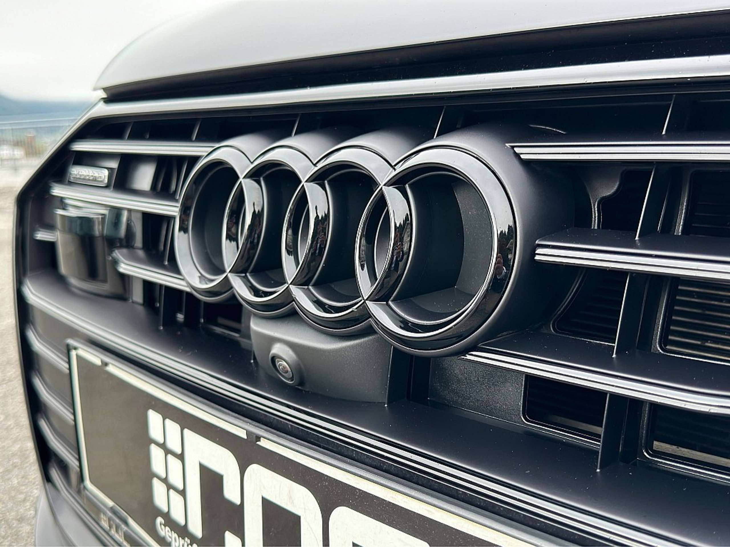 Audi - A6