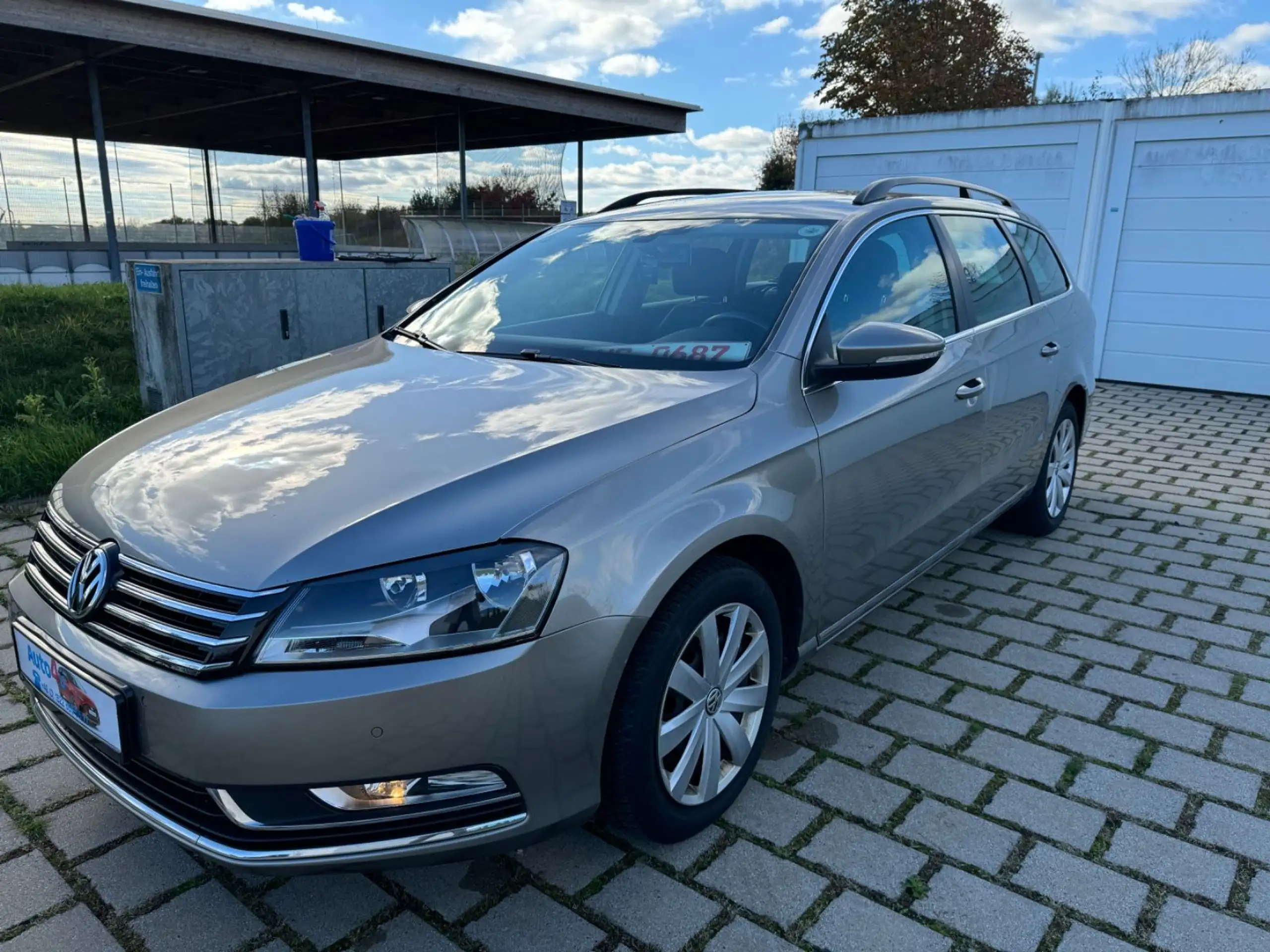 Volkswagen - Passat Variant