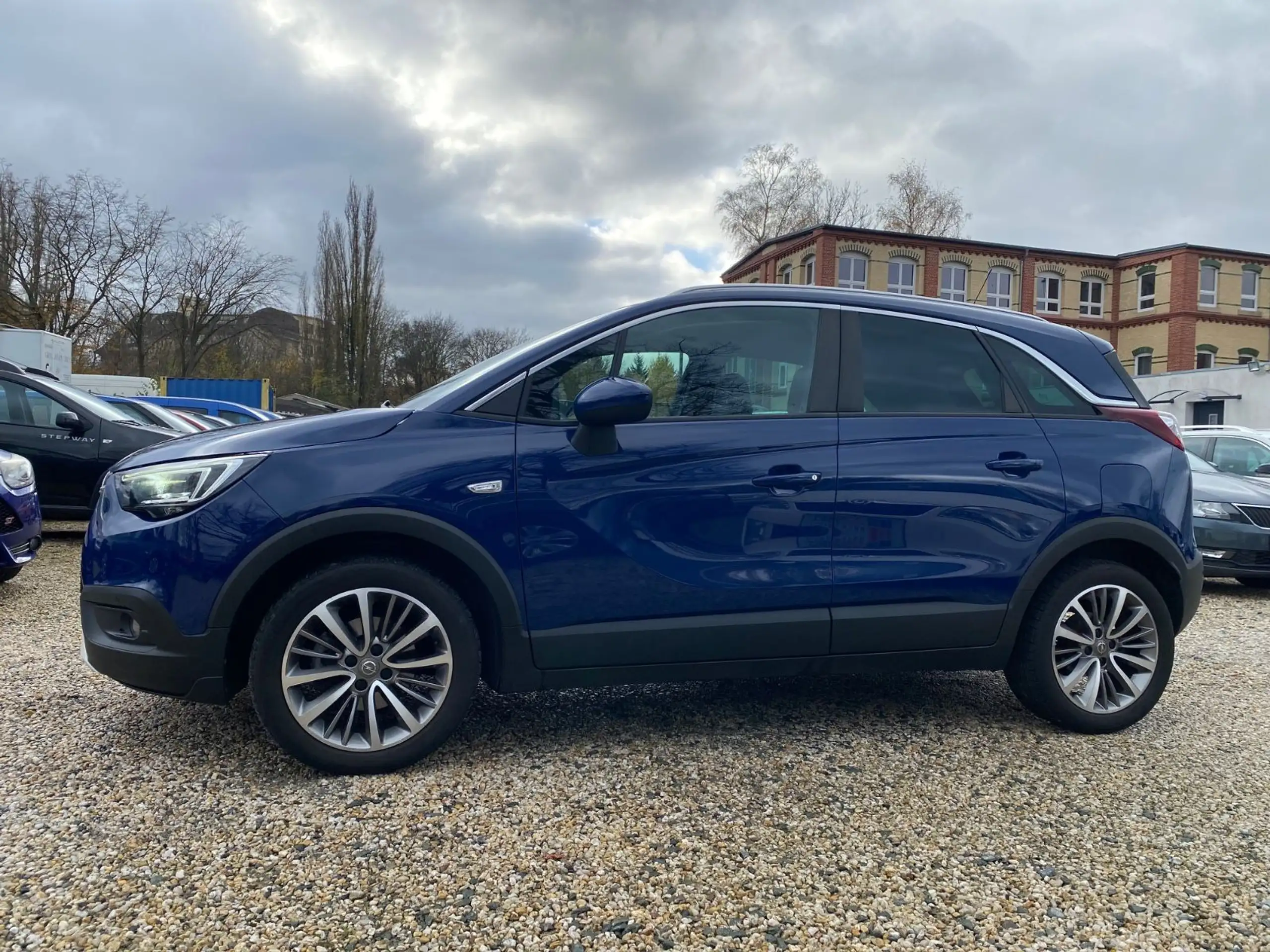 Opel - Crossland X