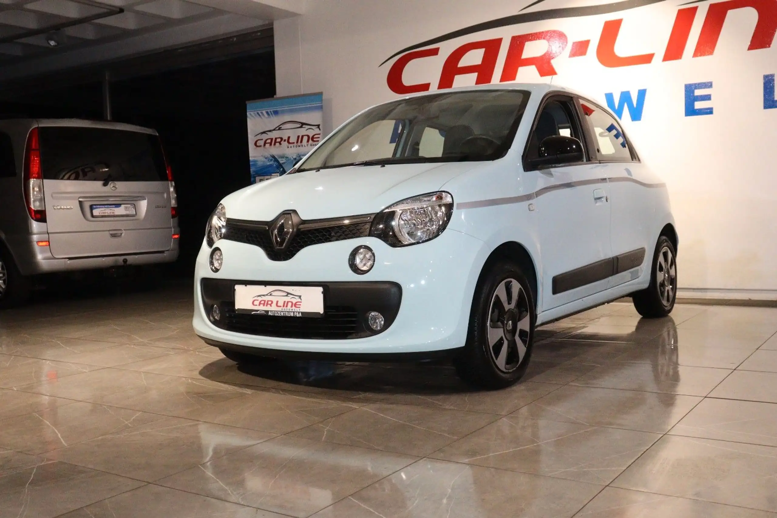 Renault - Twingo