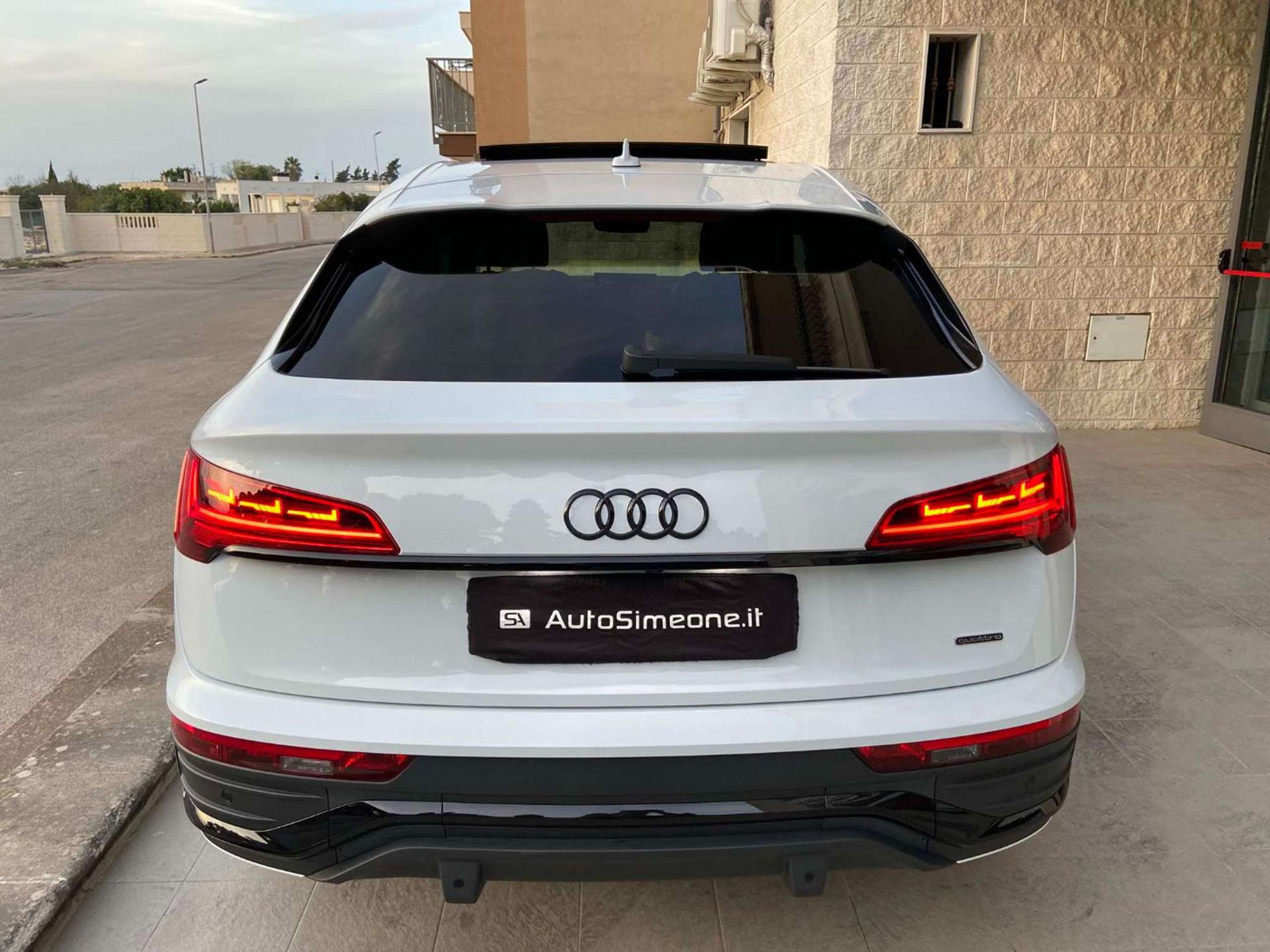 Audi - Q5