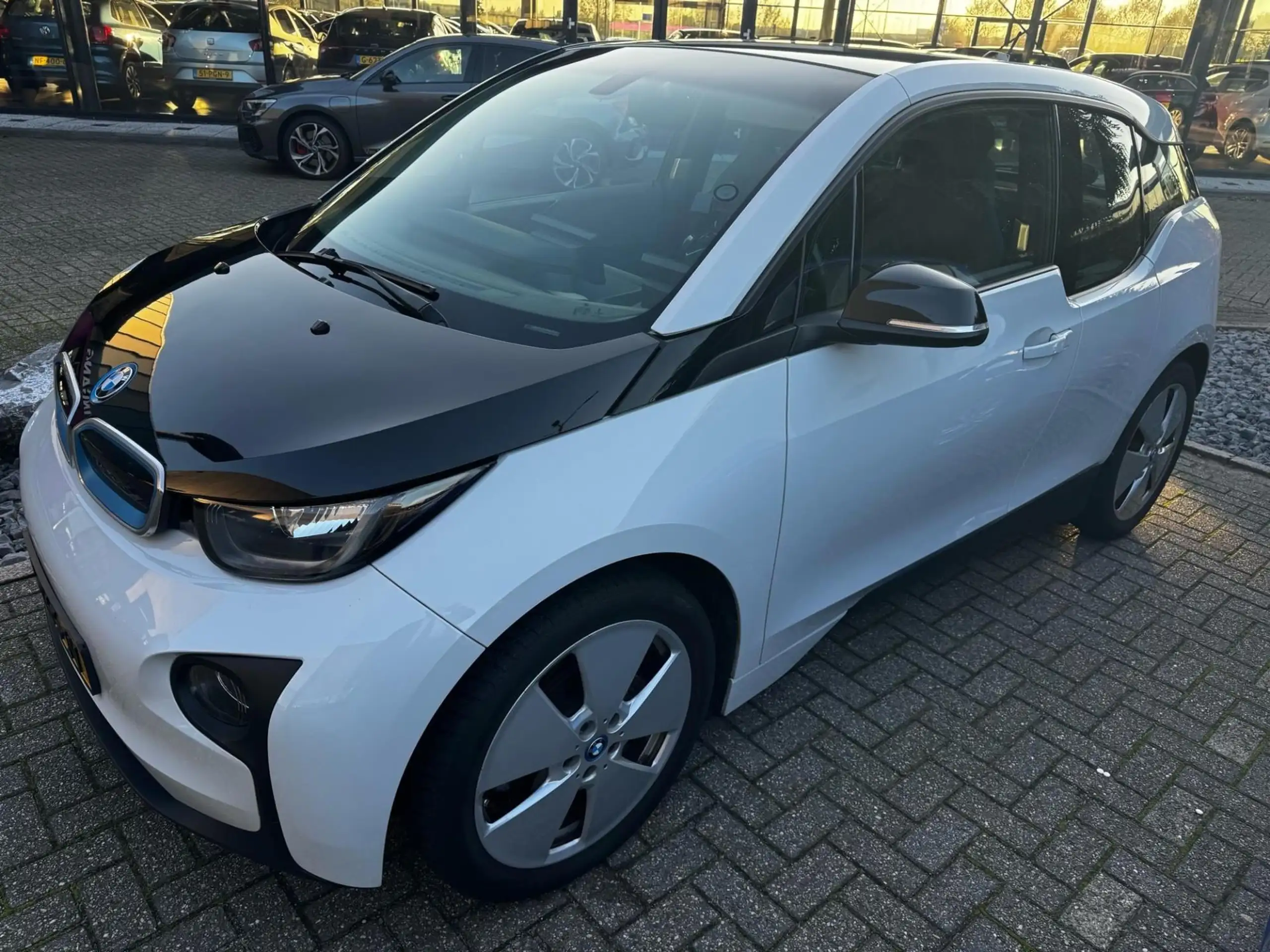 BMW - i3