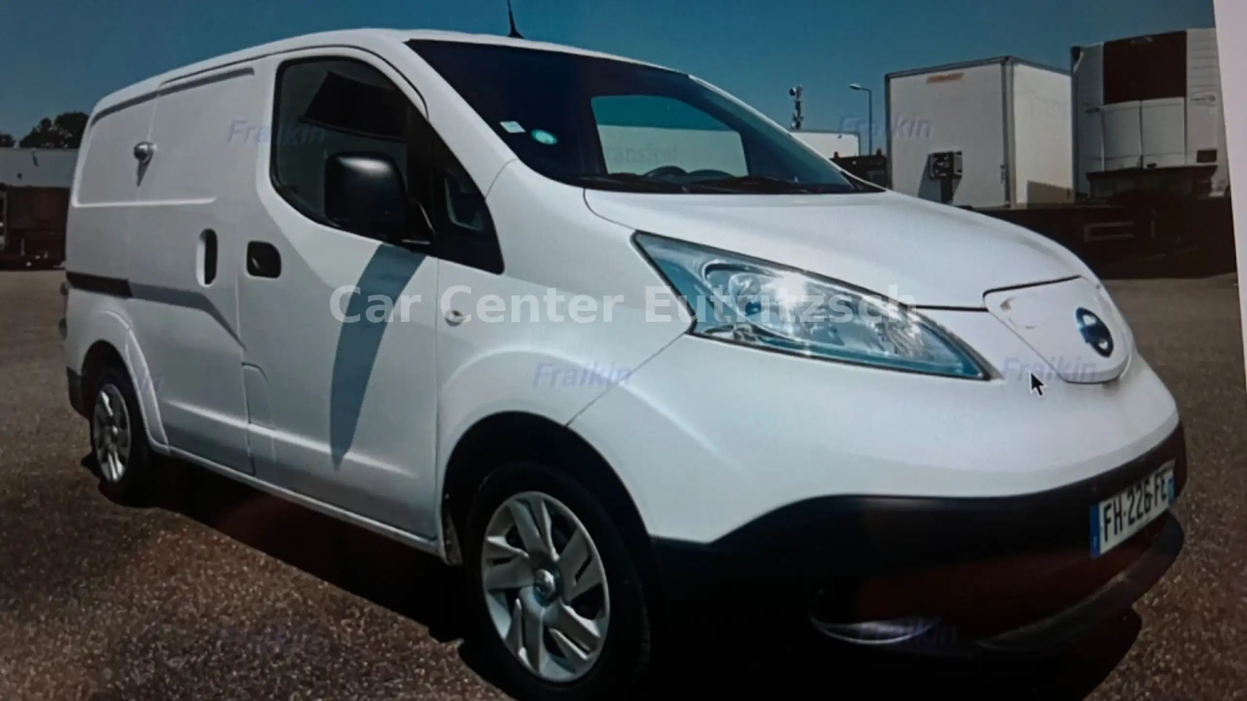 Nissan - NV200