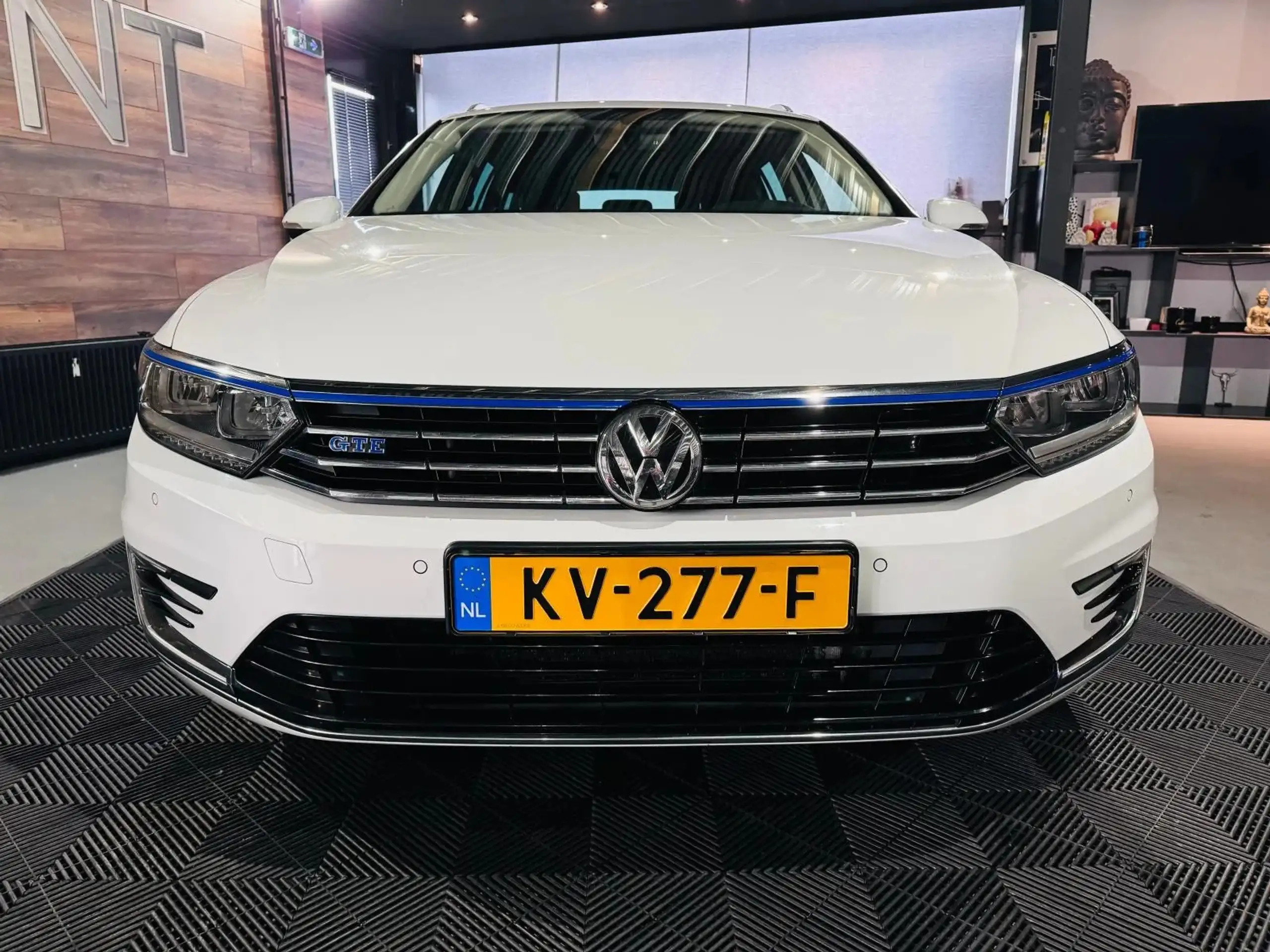 Volkswagen - Passat Variant