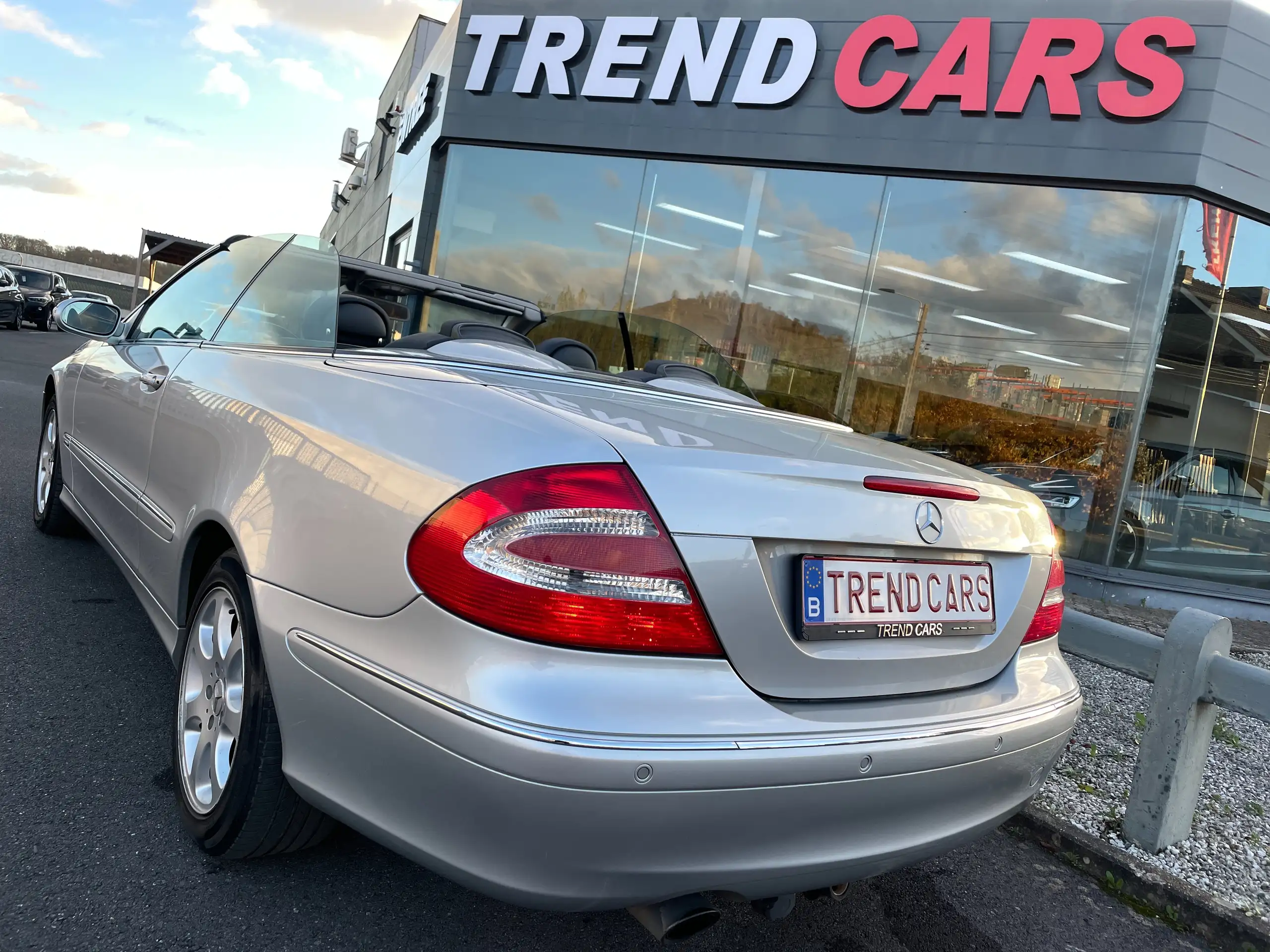 Mercedes-Benz - CLK 200