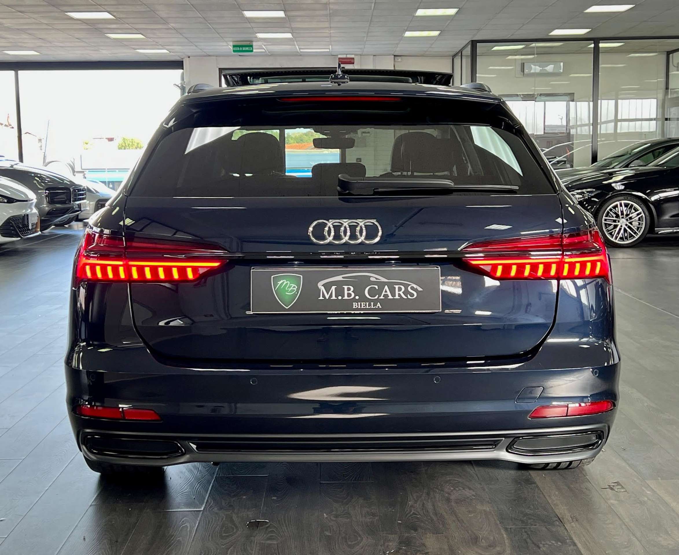 Audi - A6