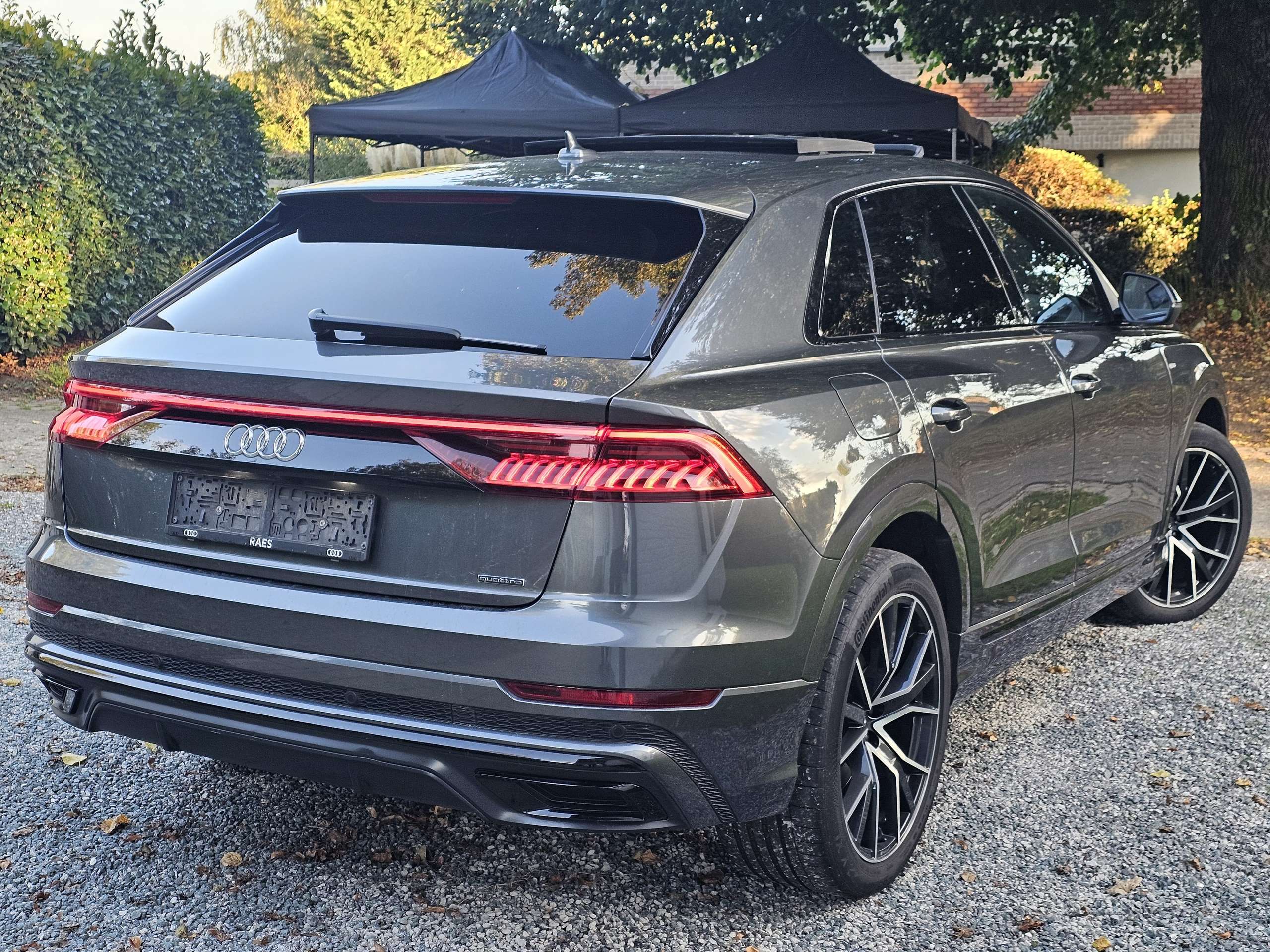 Audi - Q8