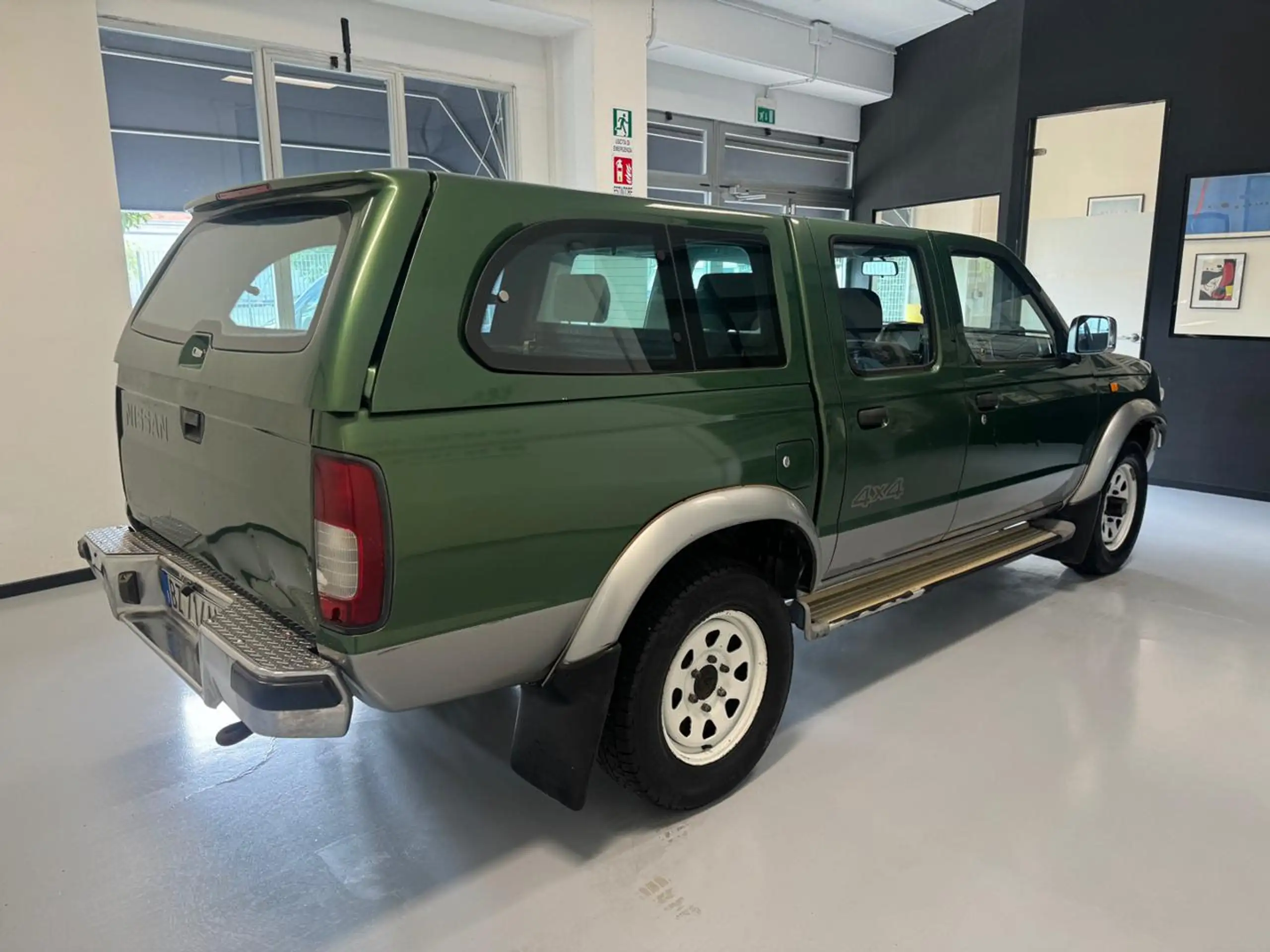 Nissan - Navara