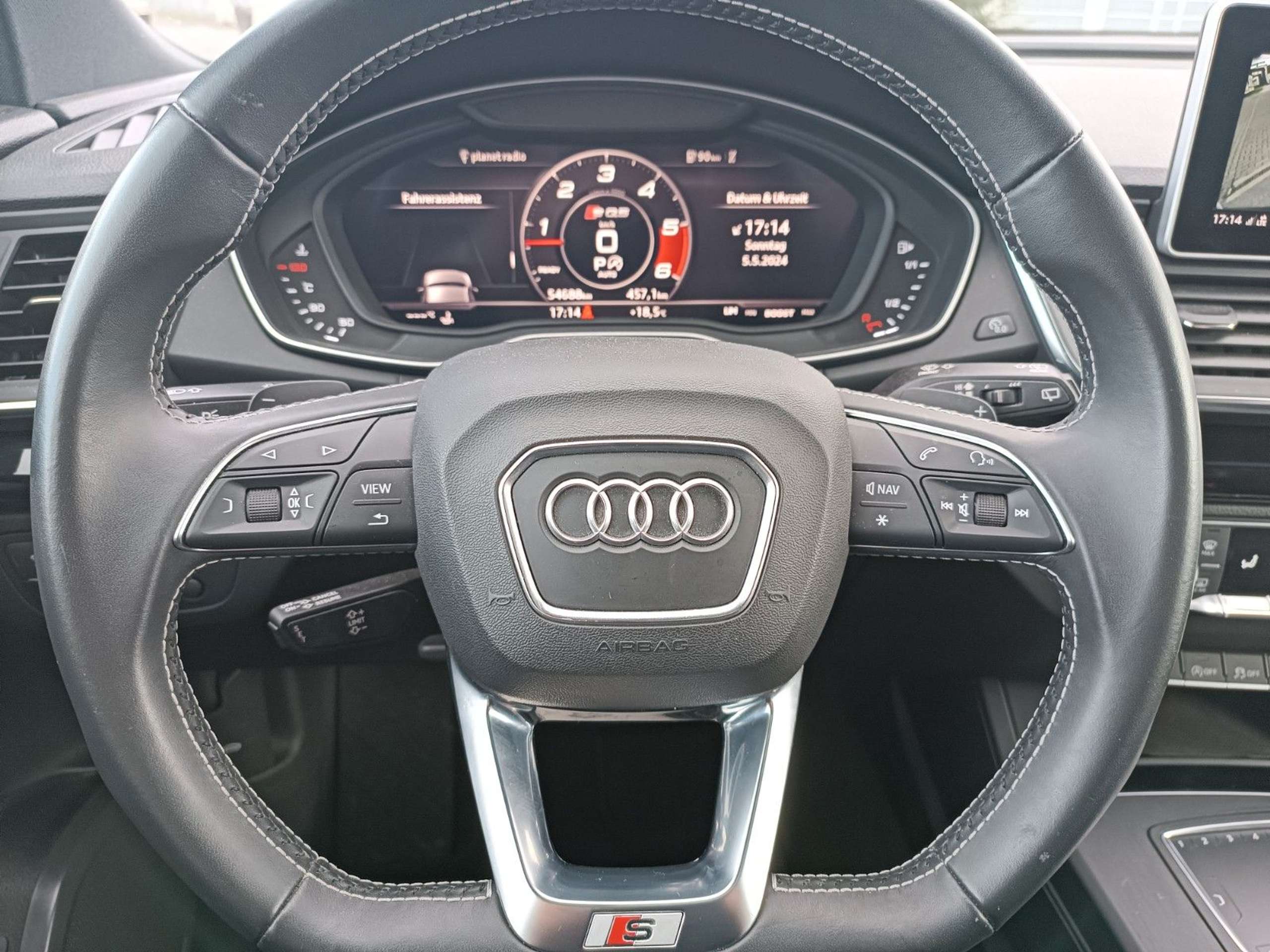 Audi - SQ5