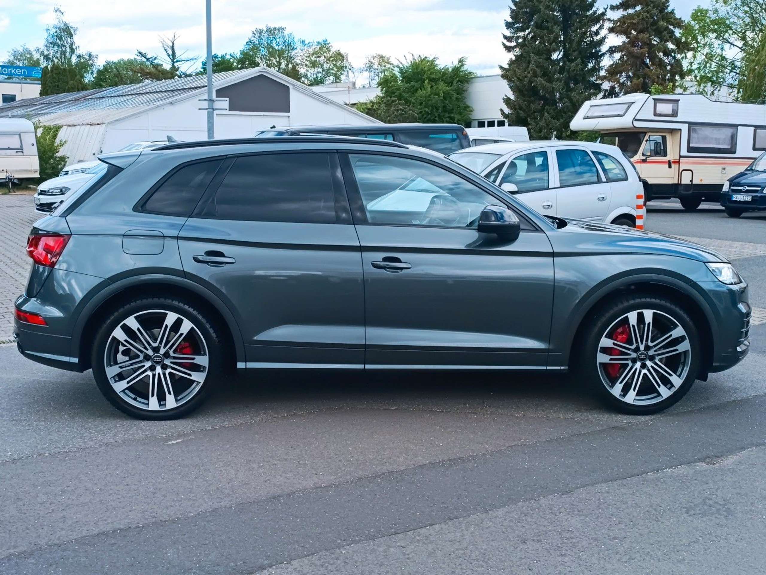 Audi - SQ5