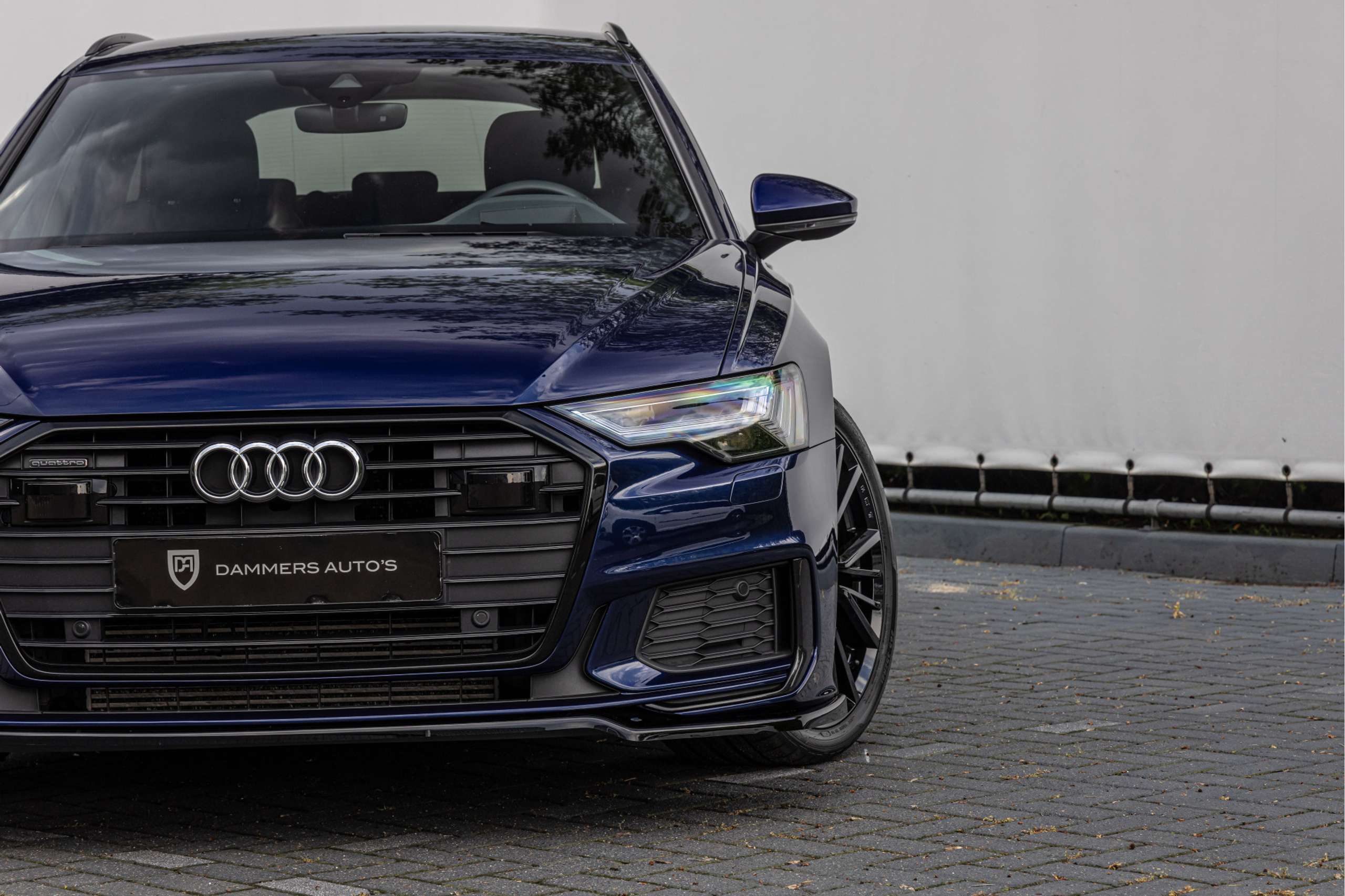 Audi - A6