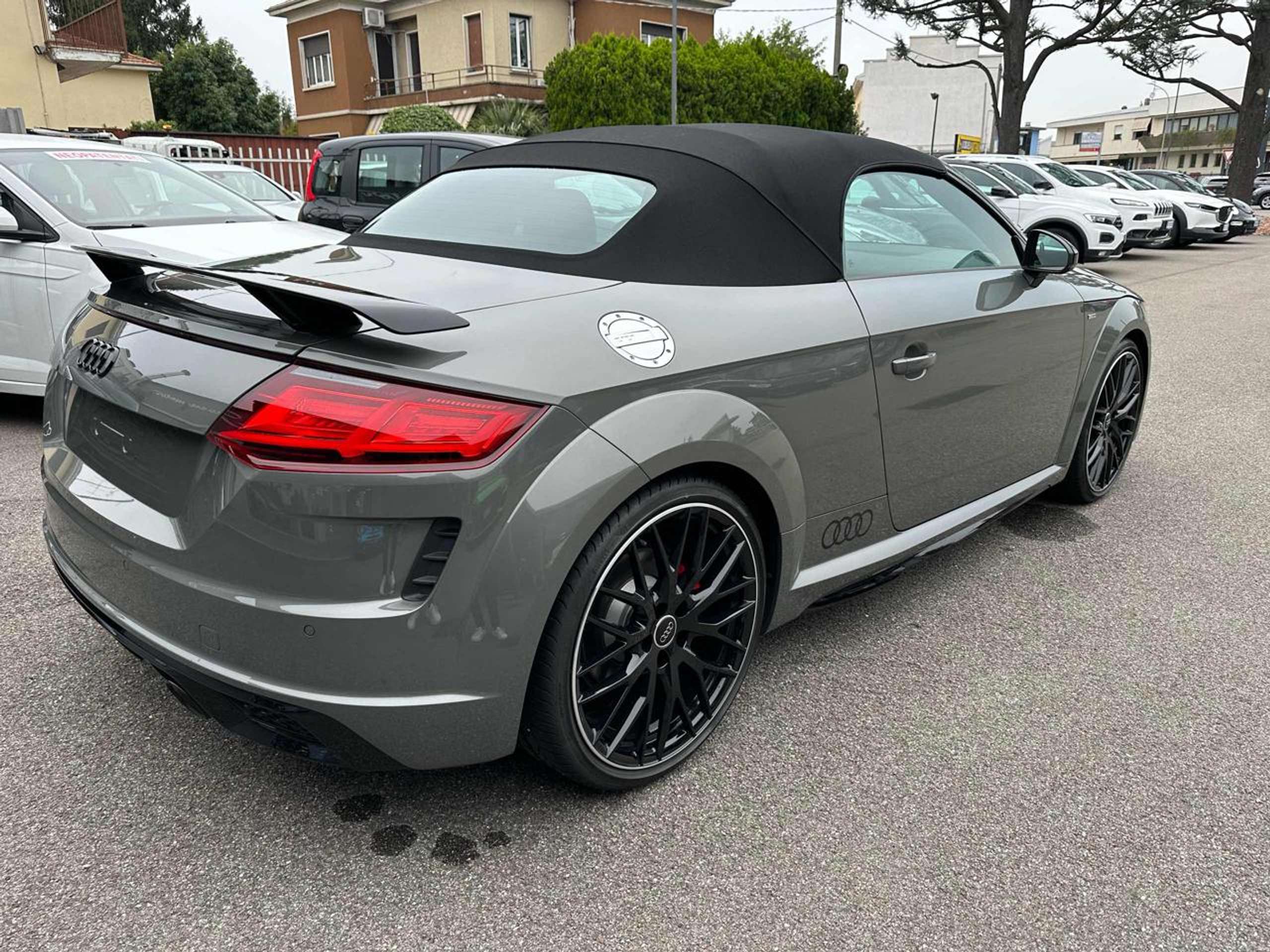 Audi - TT