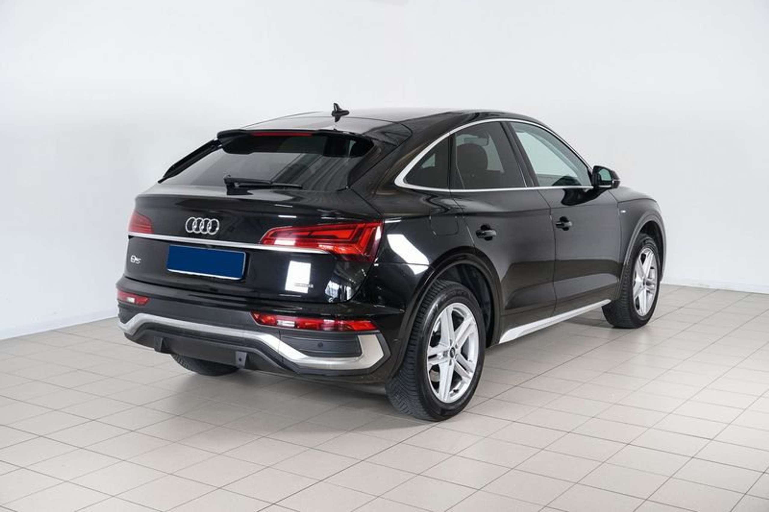 Audi - Q5