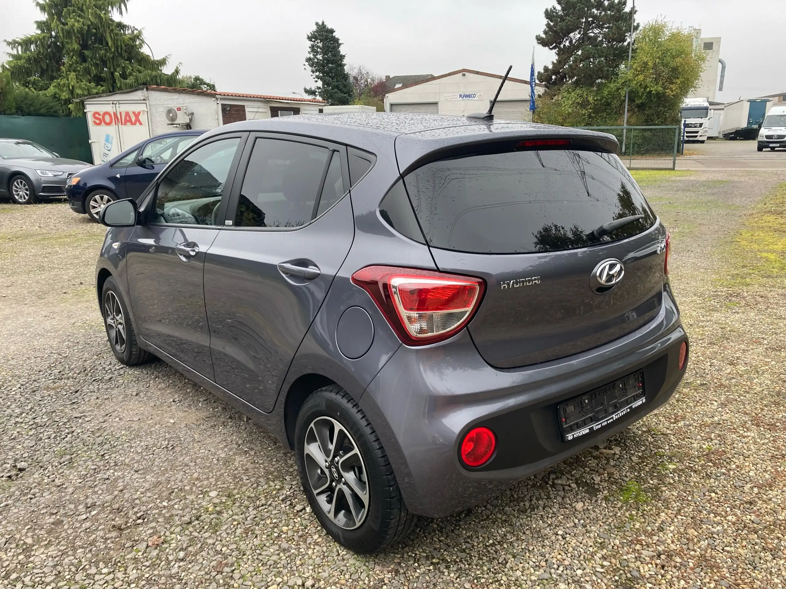 Hyundai - i10