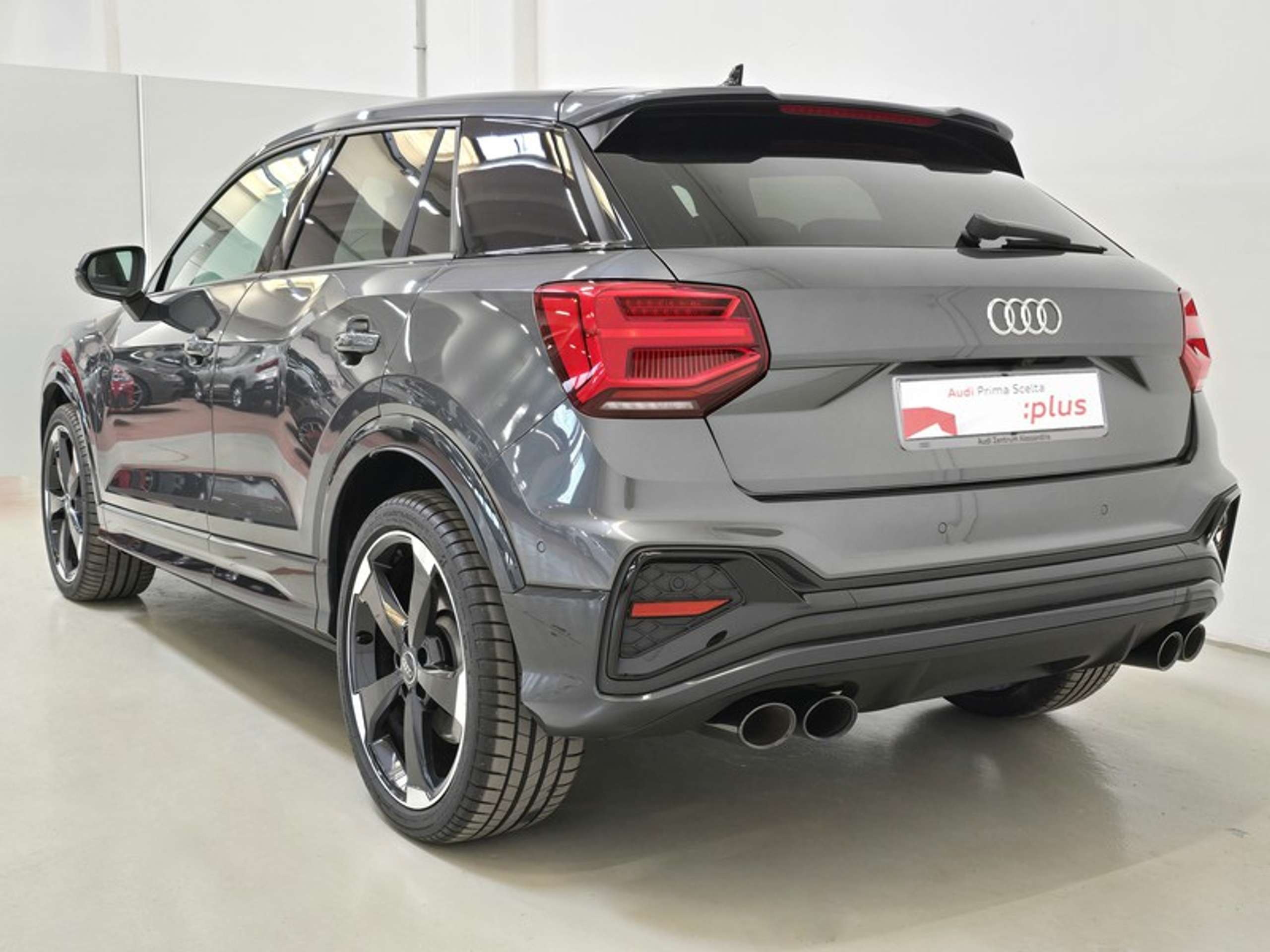 Audi - SQ2