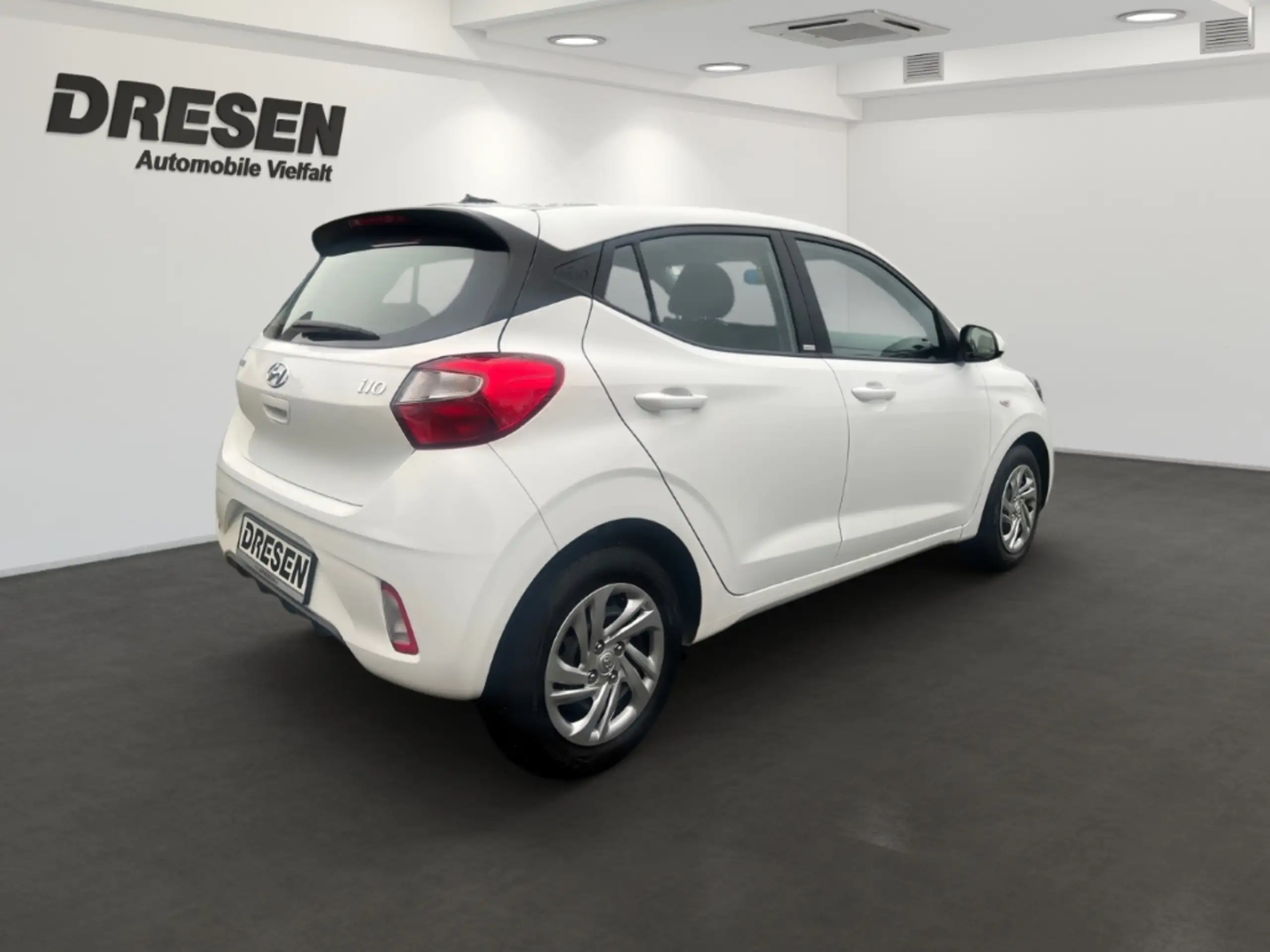 Hyundai - i10