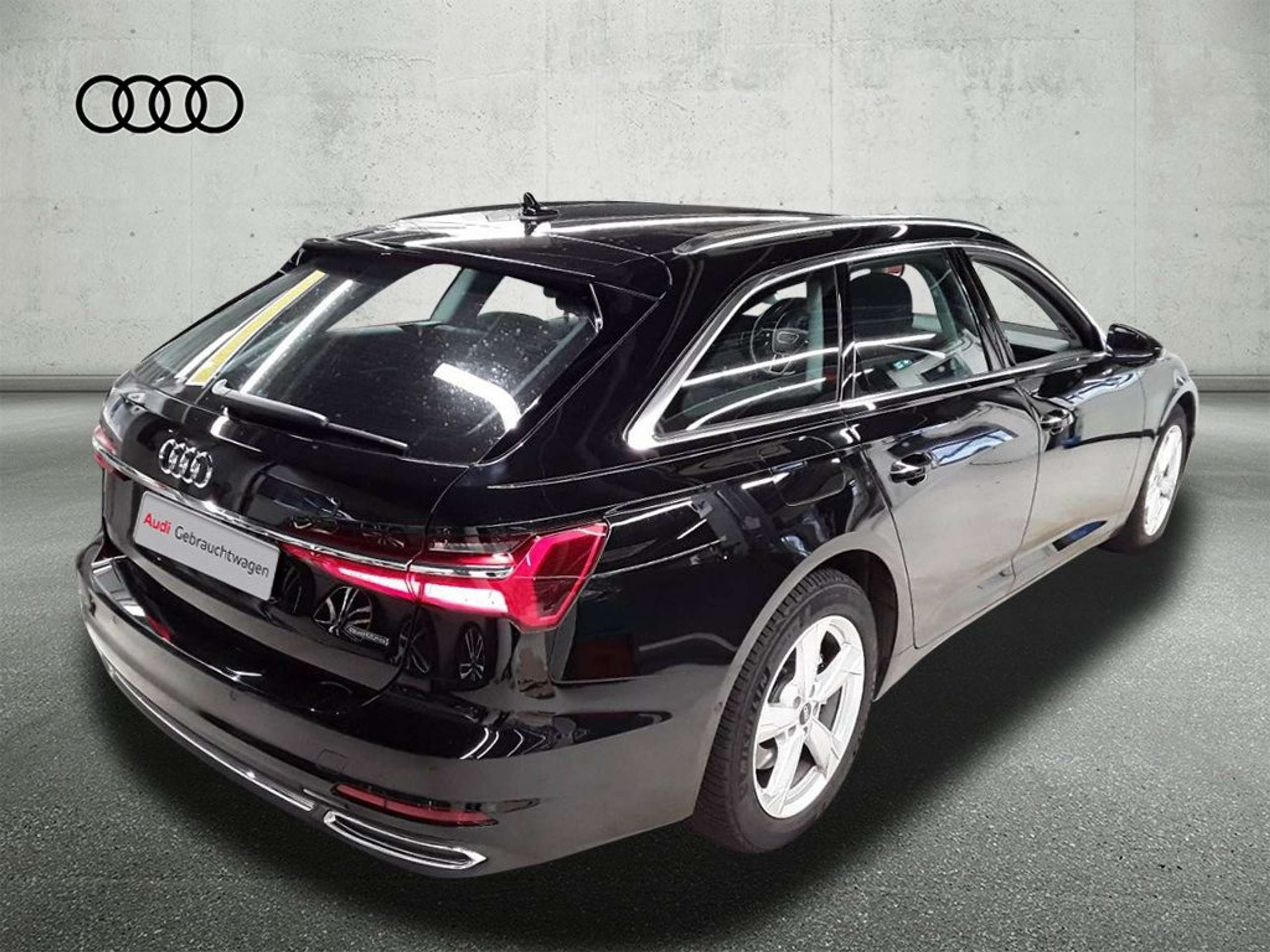 Audi - A6