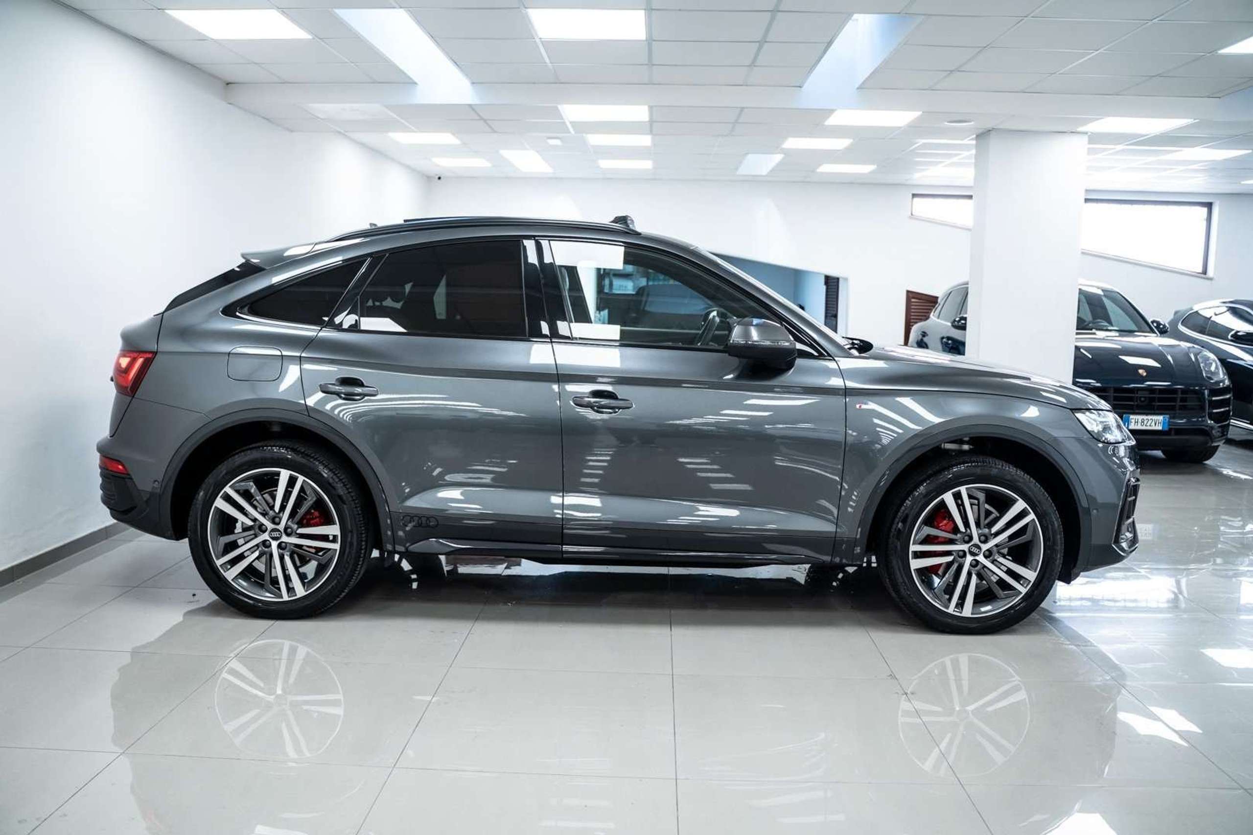 Audi - Q5