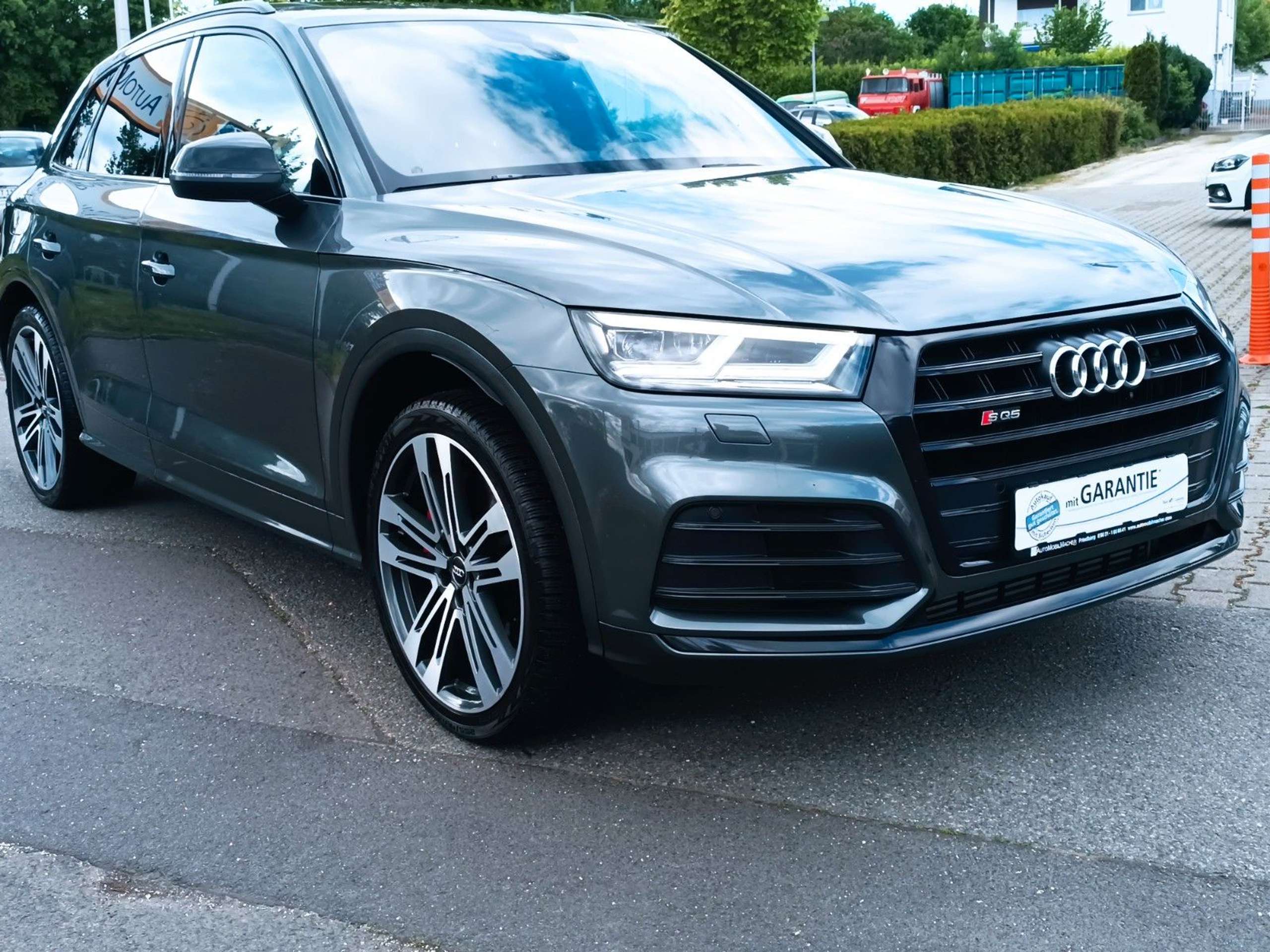 Audi - SQ5