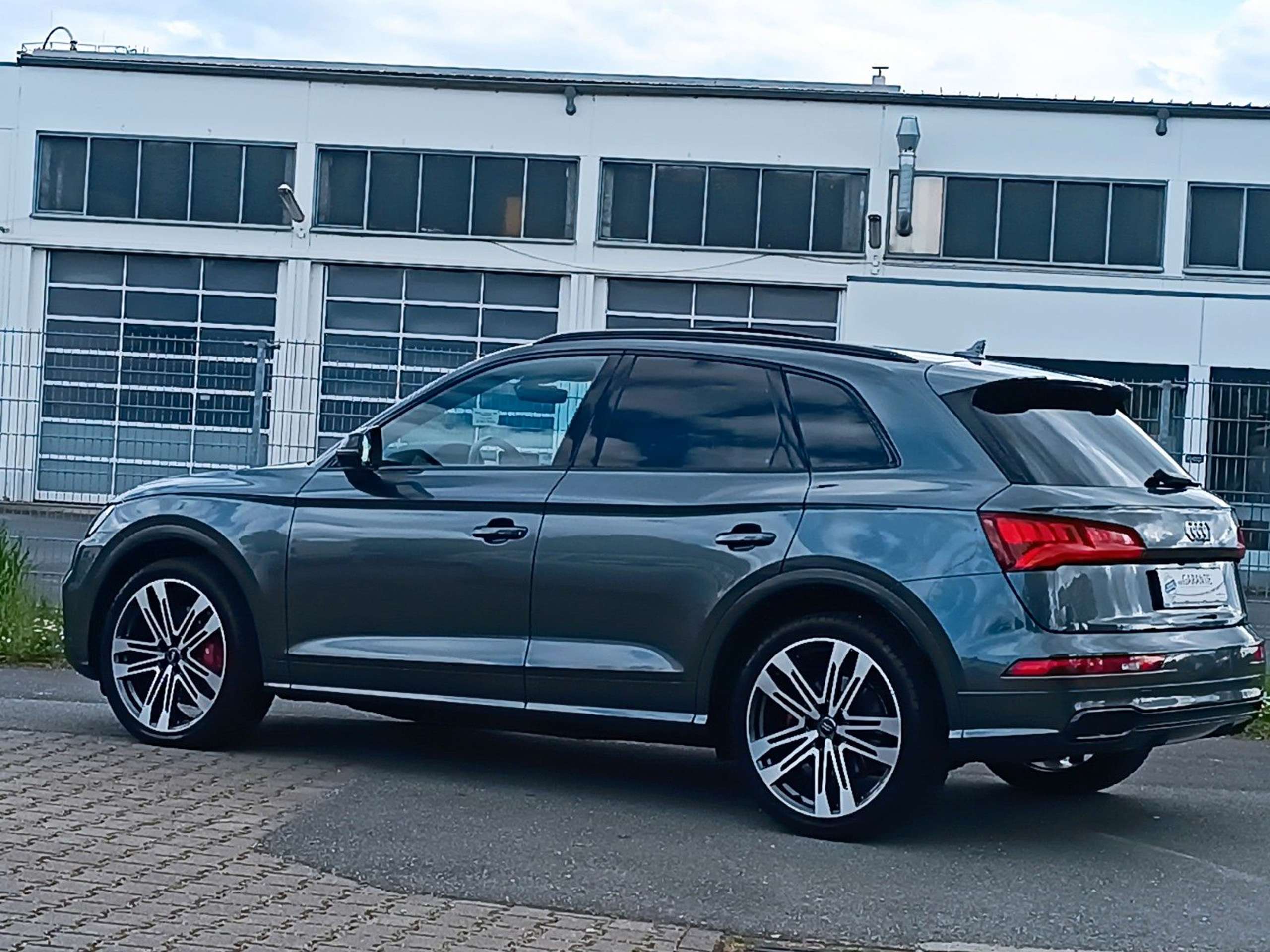 Audi - SQ5