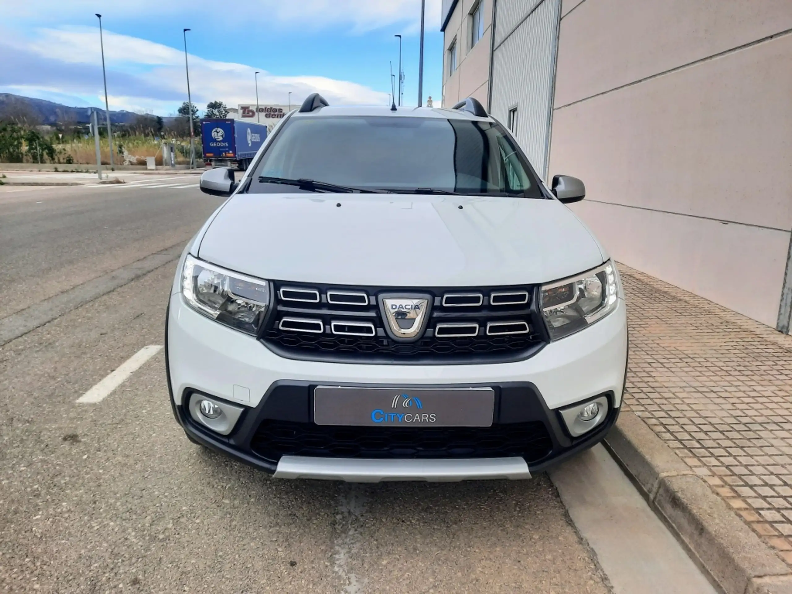 Dacia - Sandero