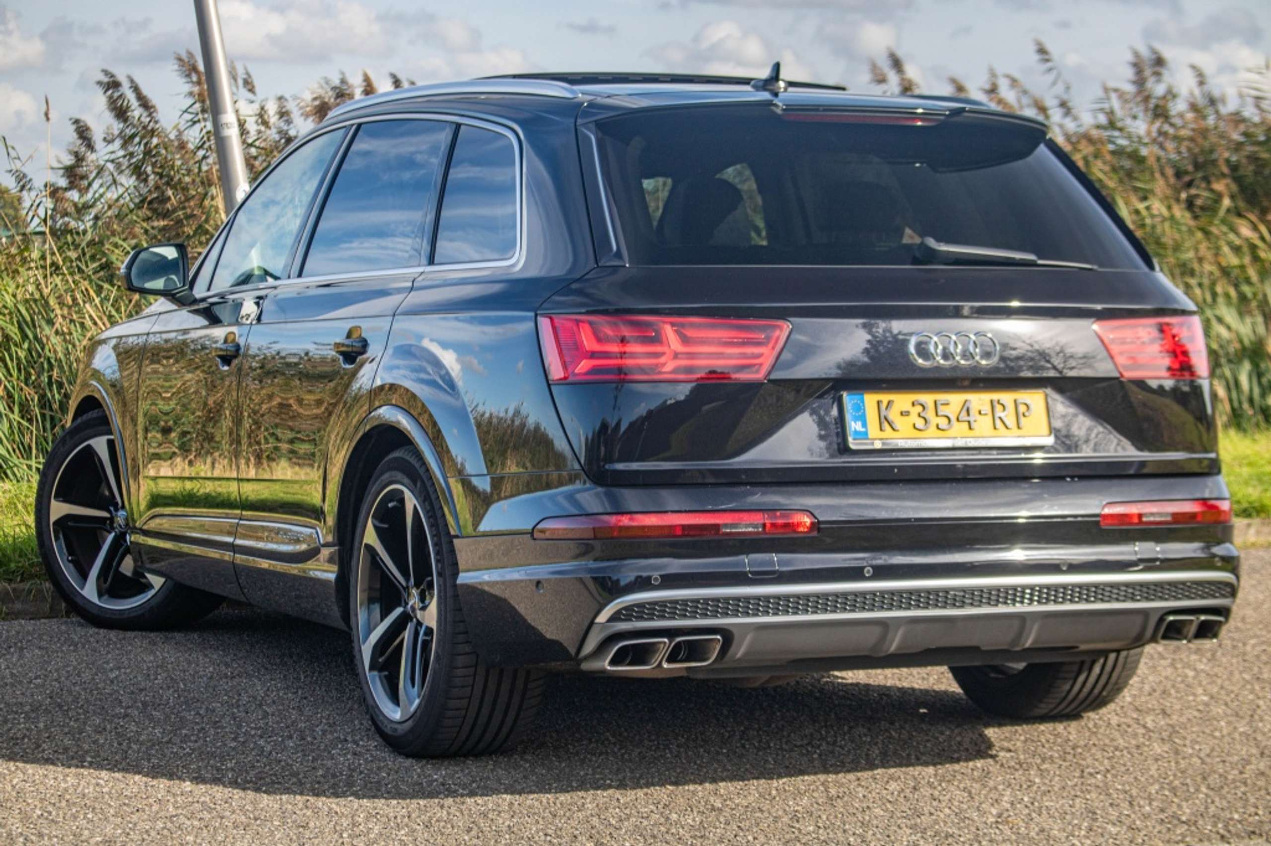 Audi - Q7