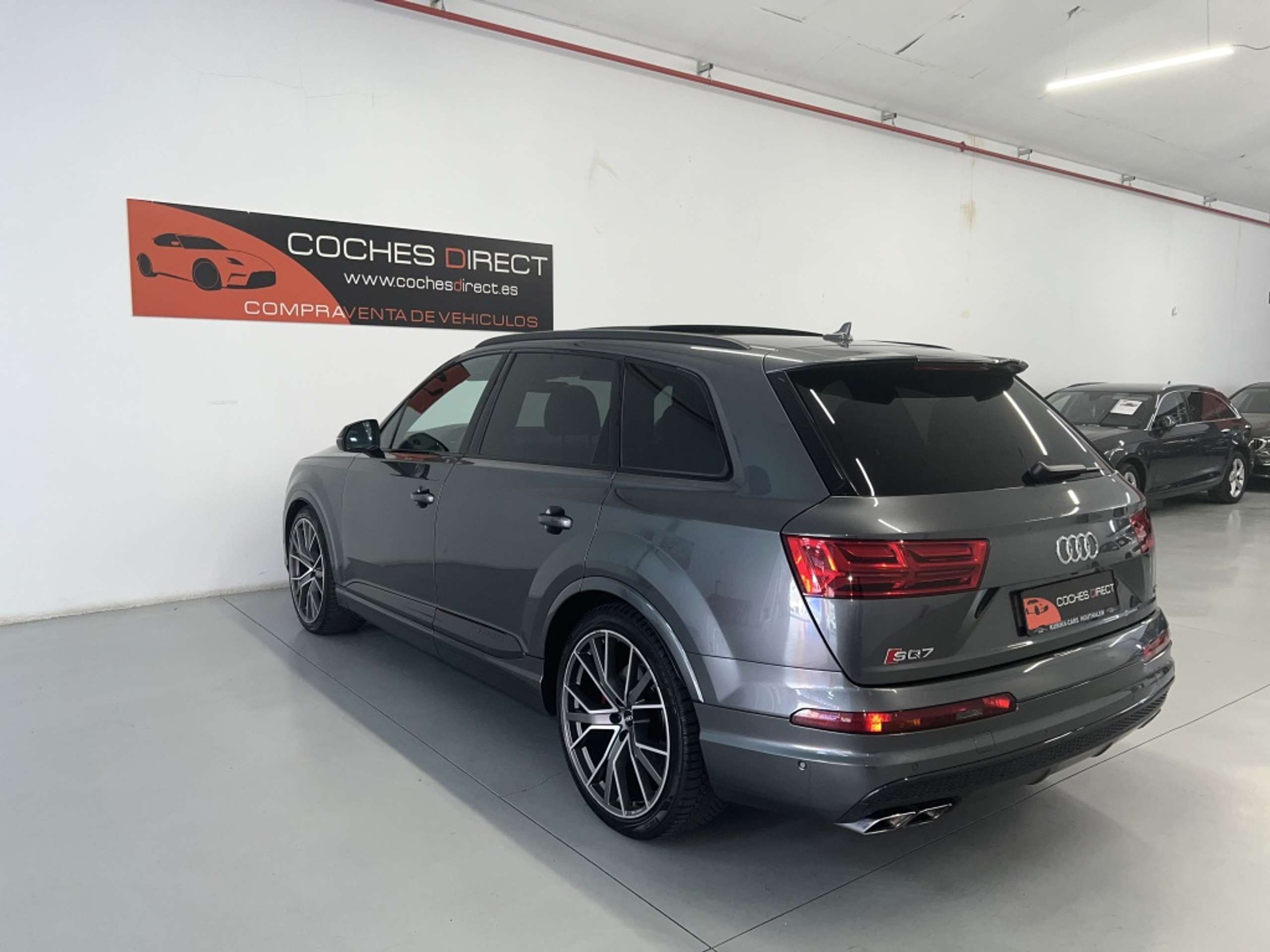 Audi - SQ7