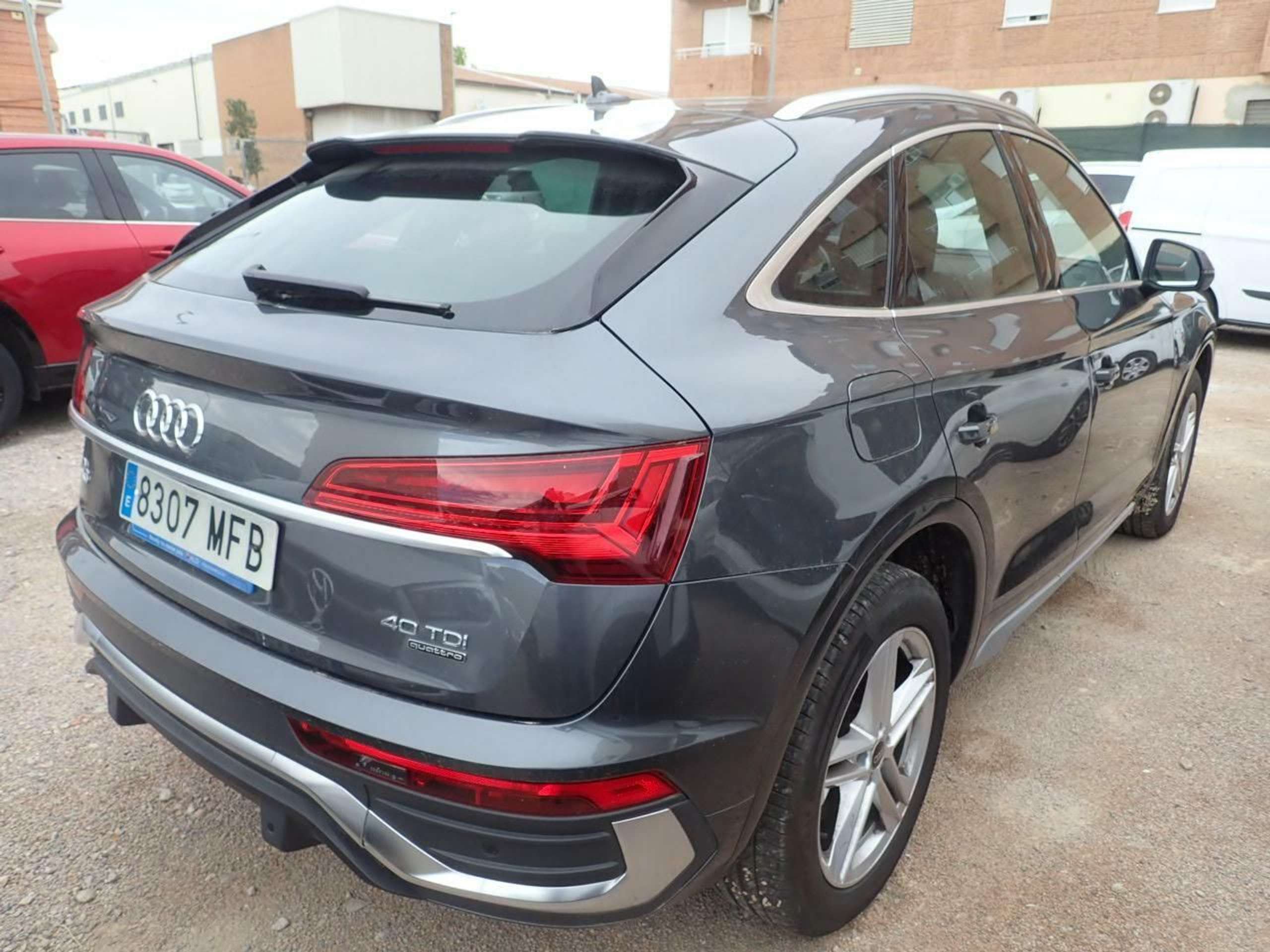 Audi - Q5